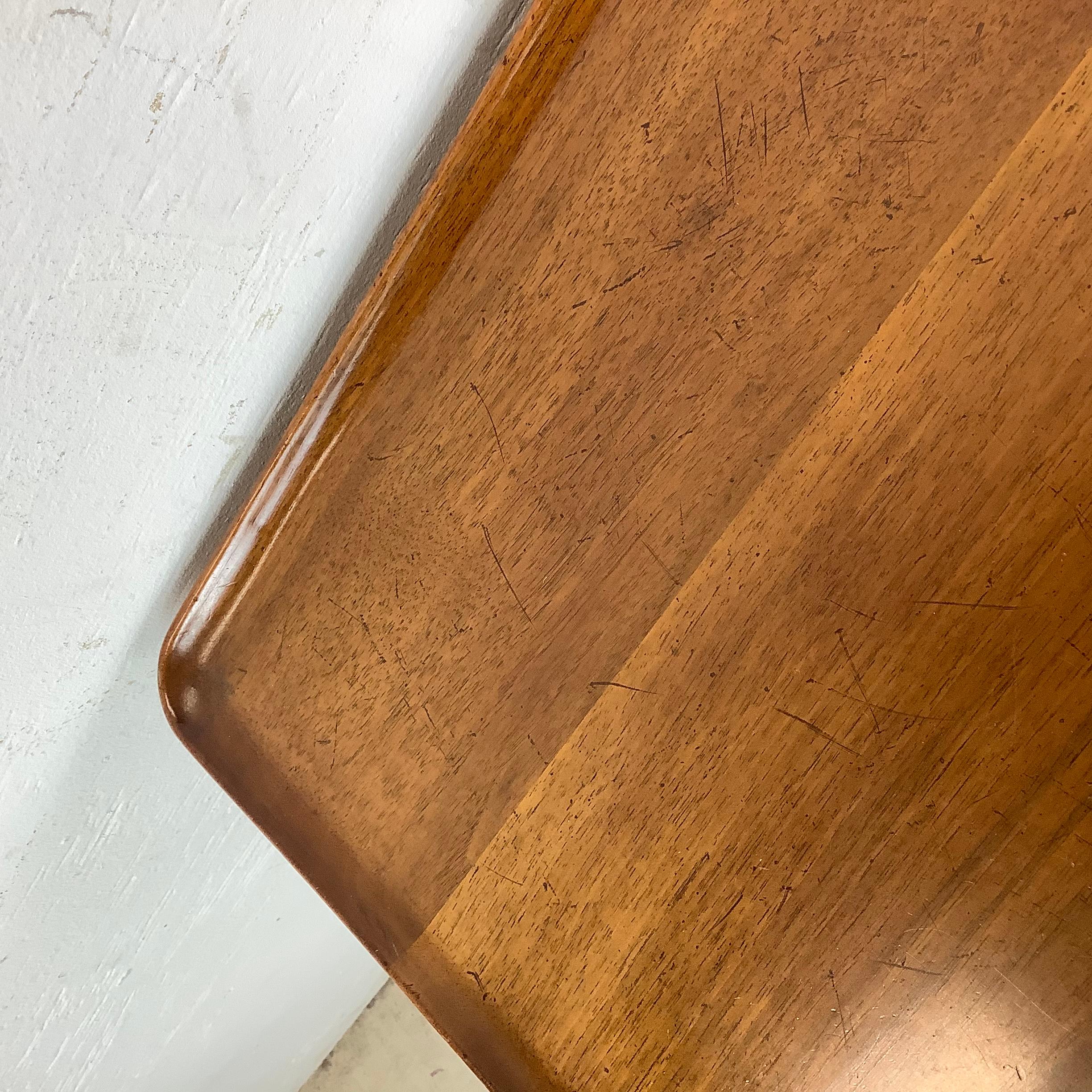 Queen Anne Style Console Table after Ethan Allen For Sale 4