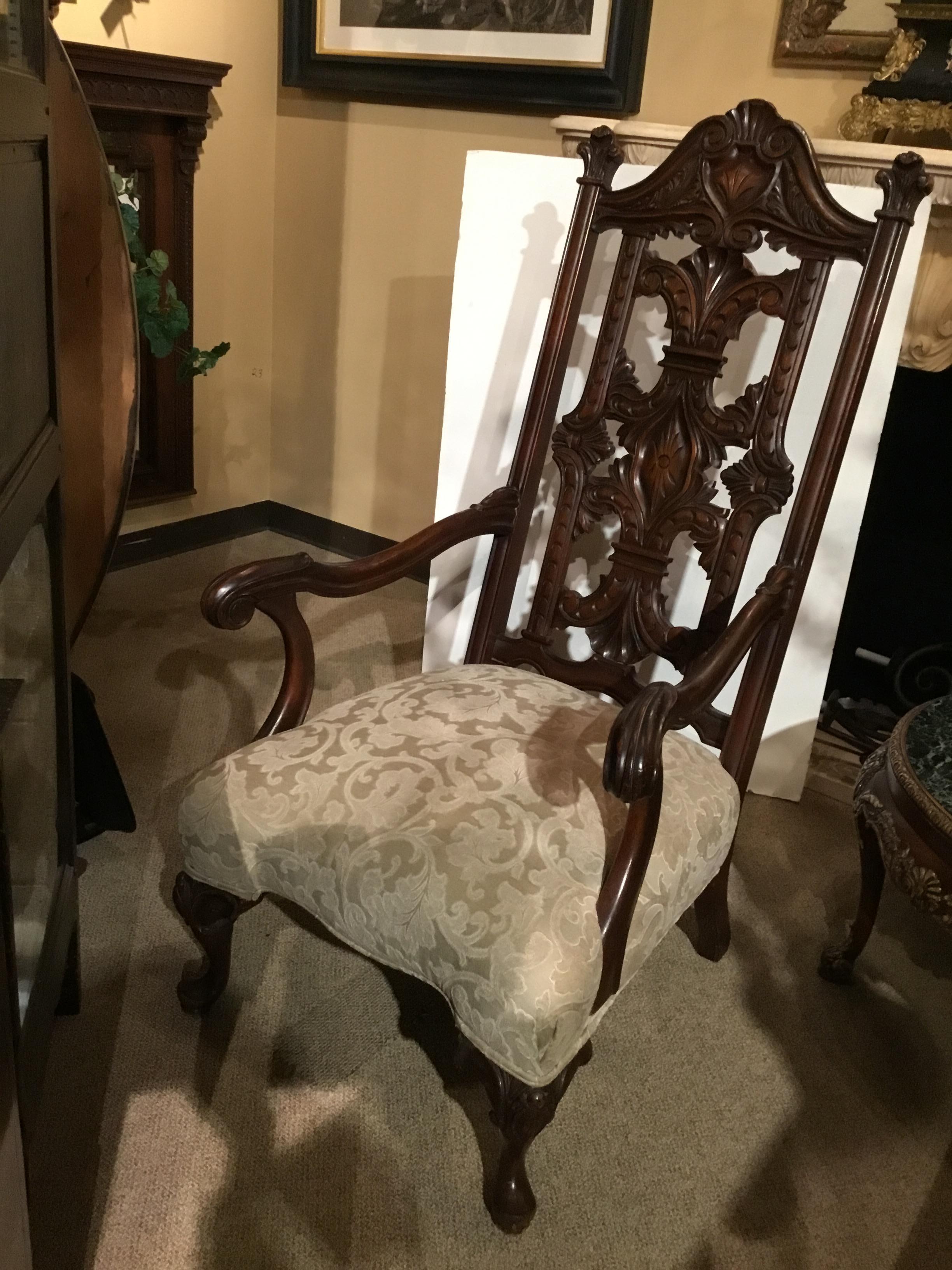 Queen Anne Style High Back Walnut Carved Chair For Sale 3