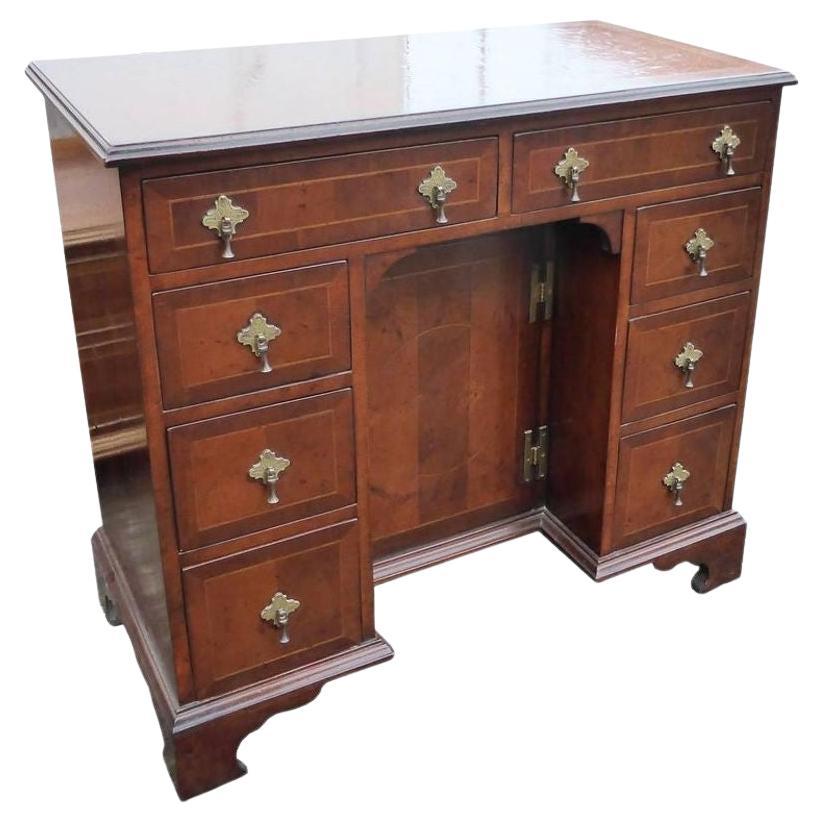 Queen Anne Style Keehole Desk For Sale