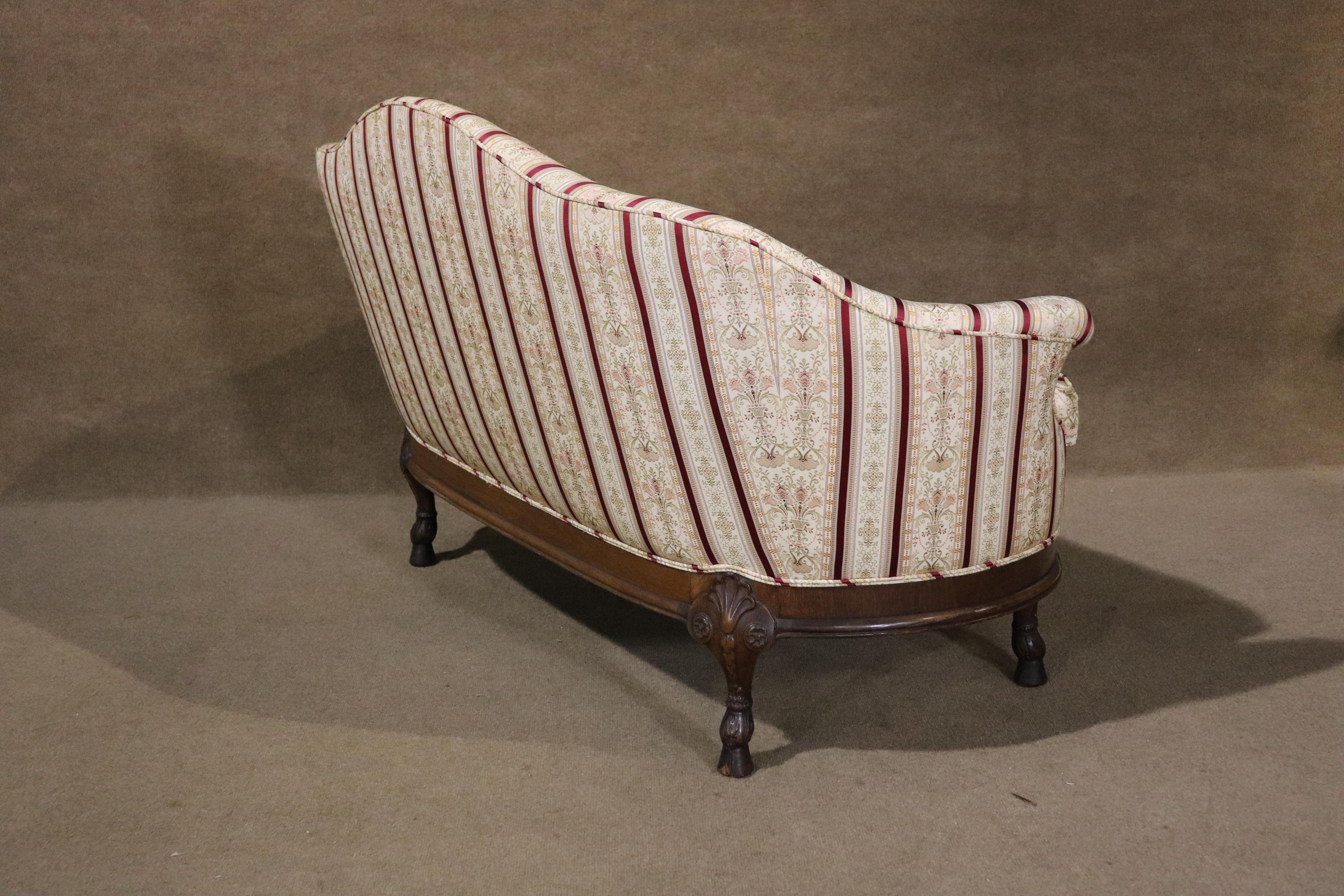 Hand-Carved Queen Anne Style Loveseat For Sale