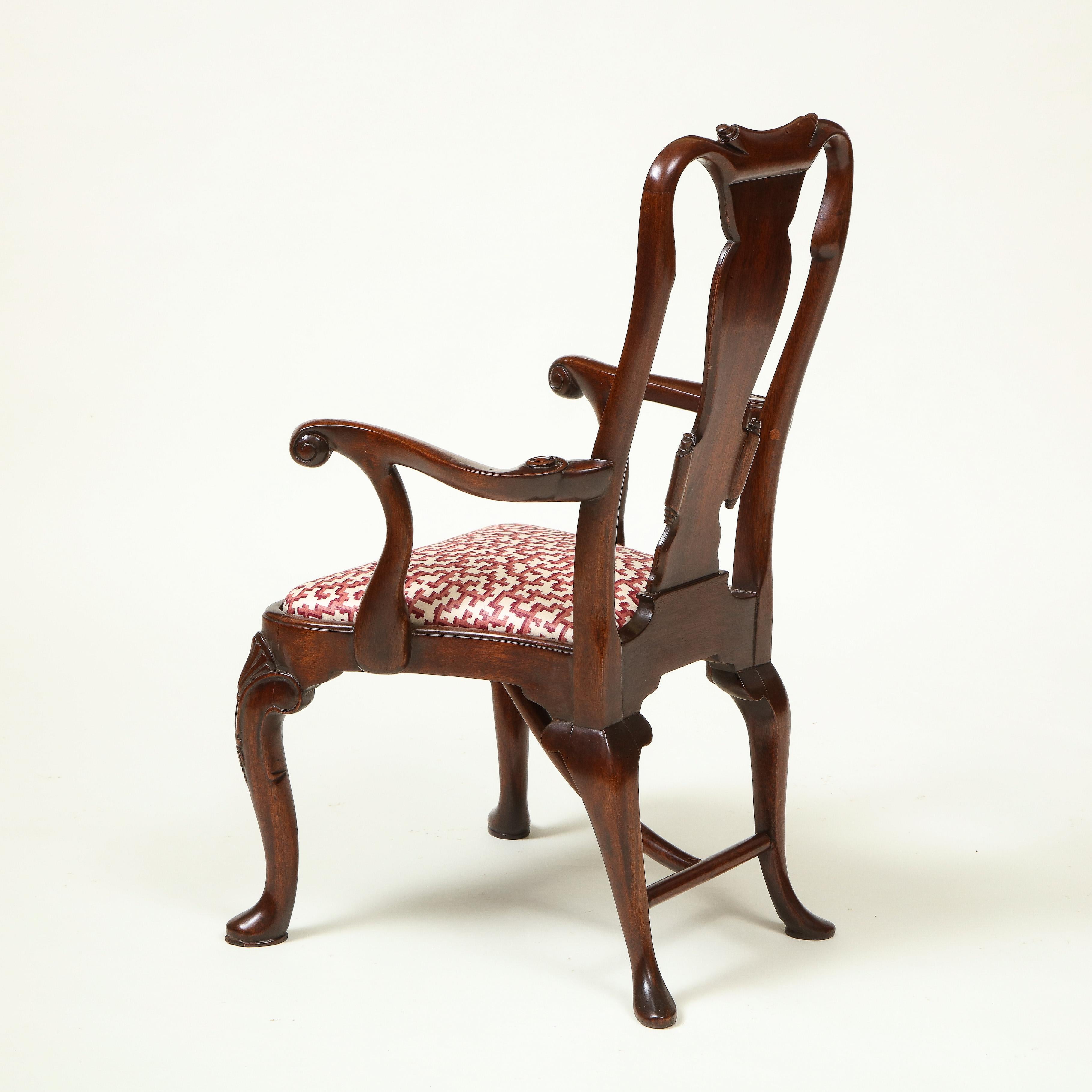 Queen Anne Style Mahogany Child's Chair For Sale 6