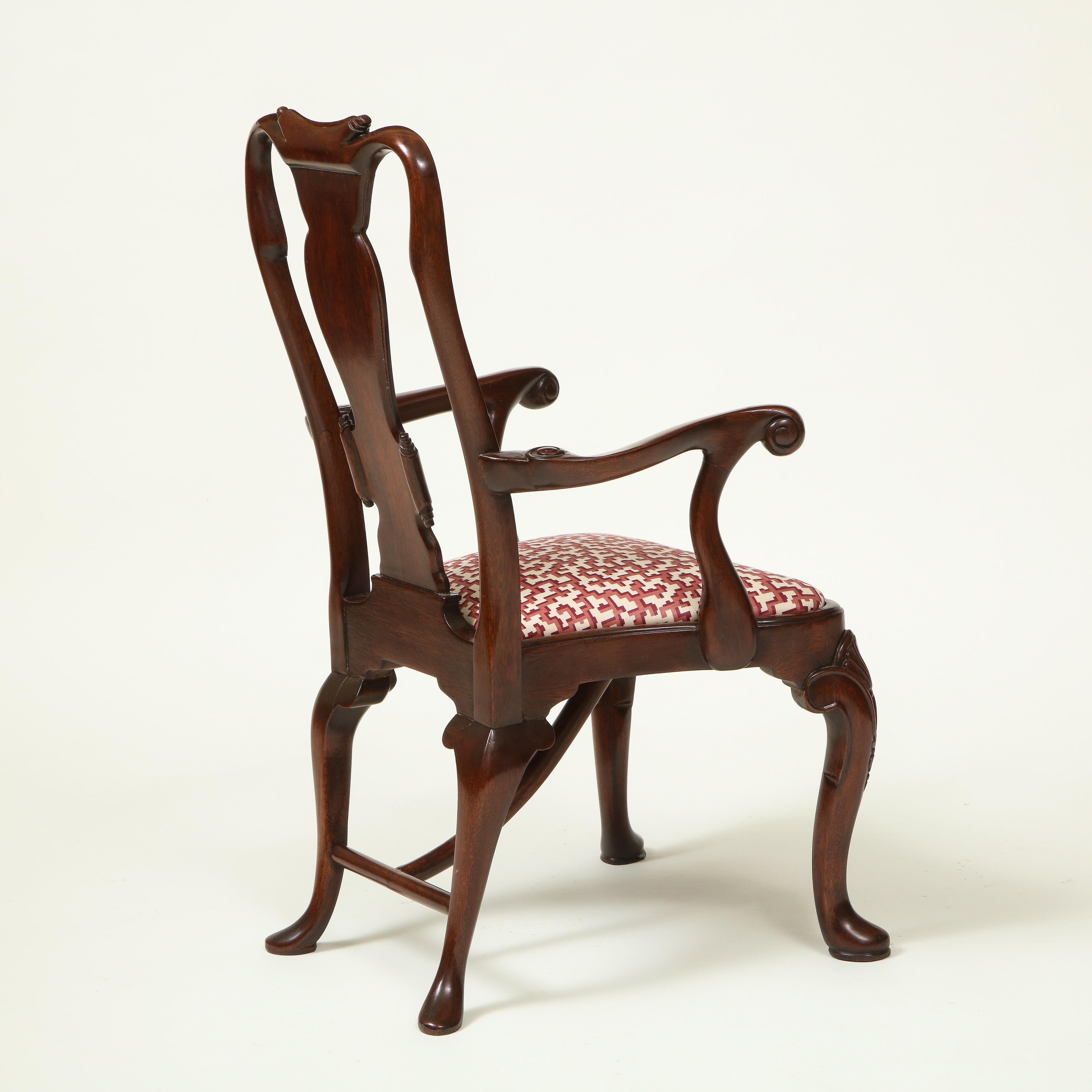 Queen Anne Style Mahogany Child's Chair For Sale 7
