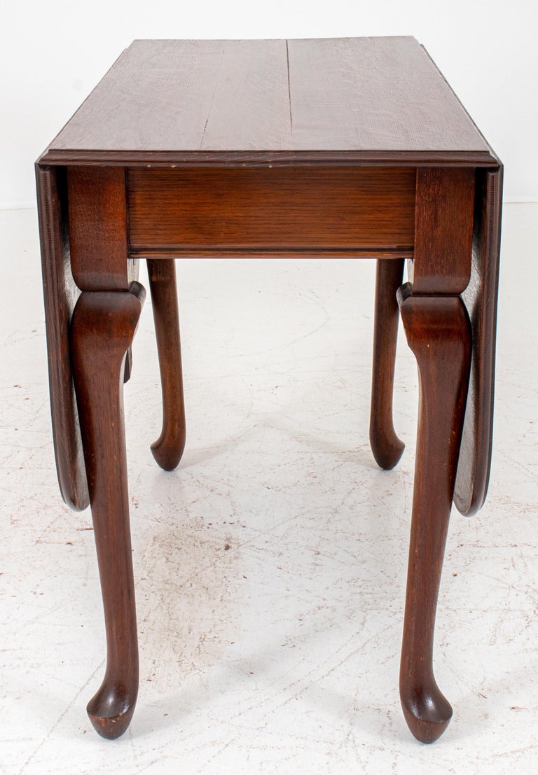 Queen Anne Style Oak DropLeaf Table For Sale at 1stDibs