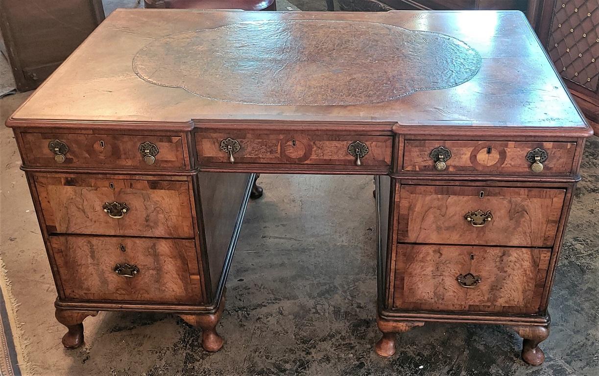 English Queen Anne Style Pedestal Desk For Sale