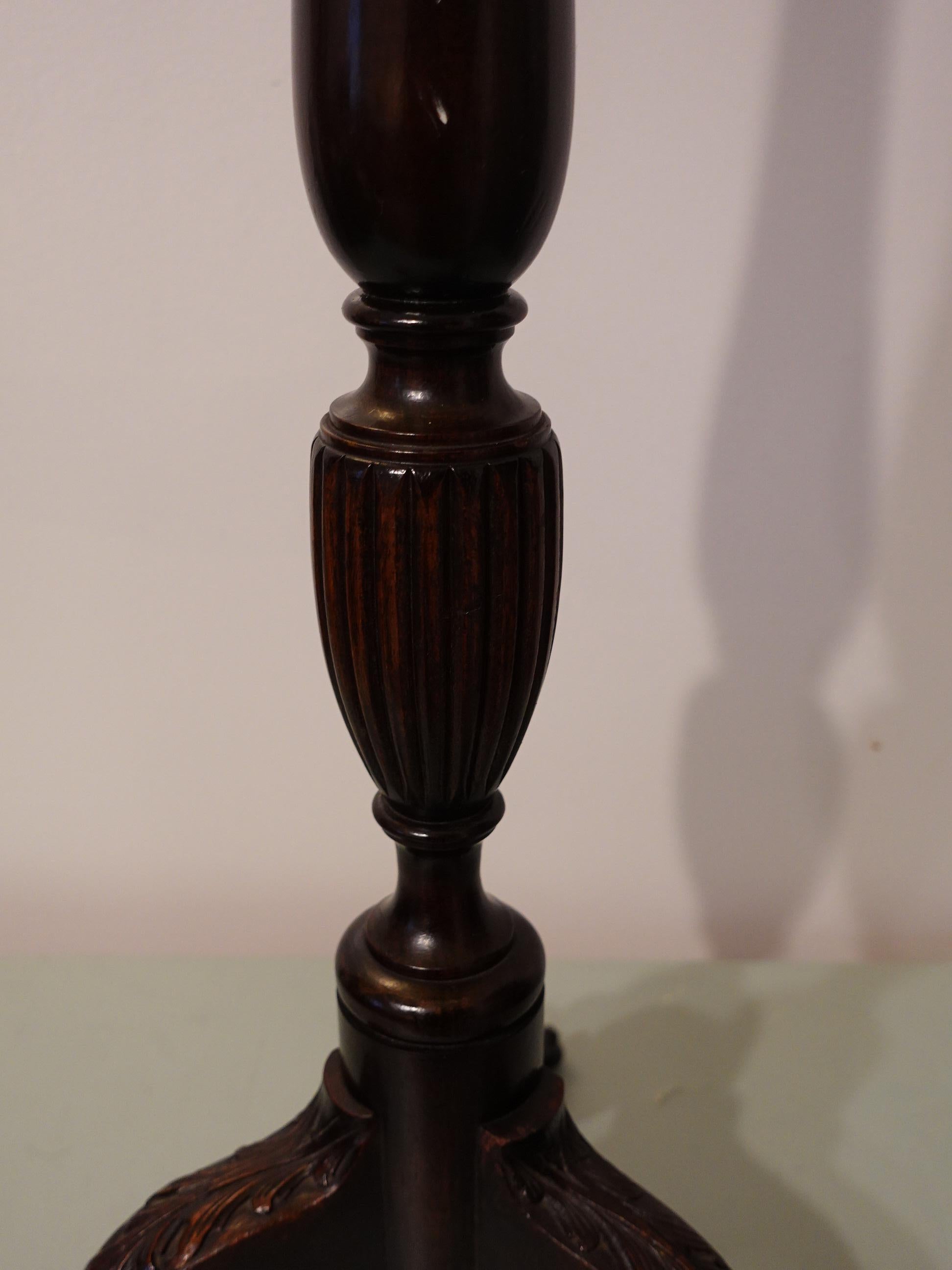 18th Century Chippendale Claw and Ball Foot Candle Stand In Good Condition For Sale In Norton, MA