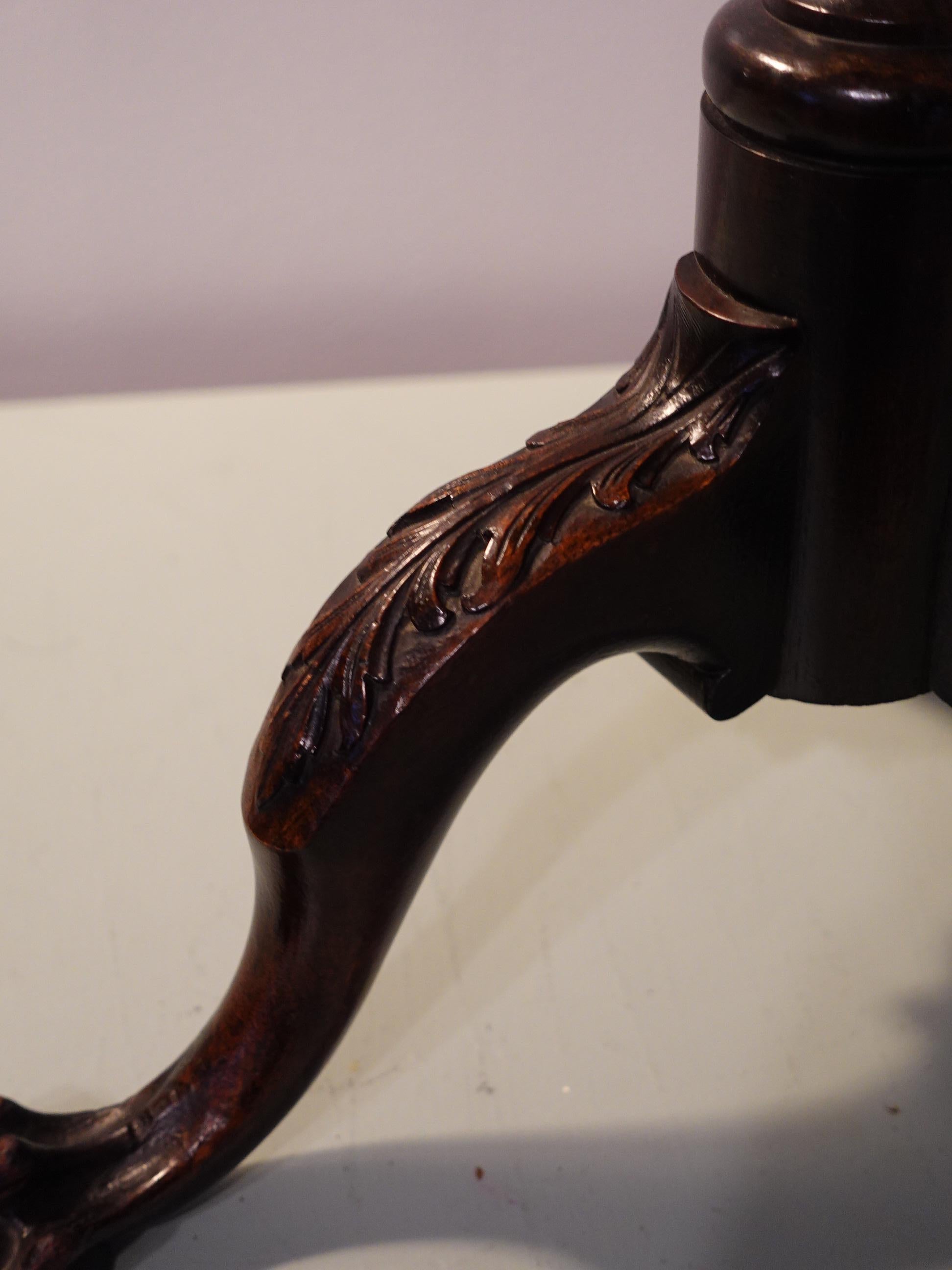 18th Century Chippendale Claw and Ball Foot Candle Stand For Sale 2
