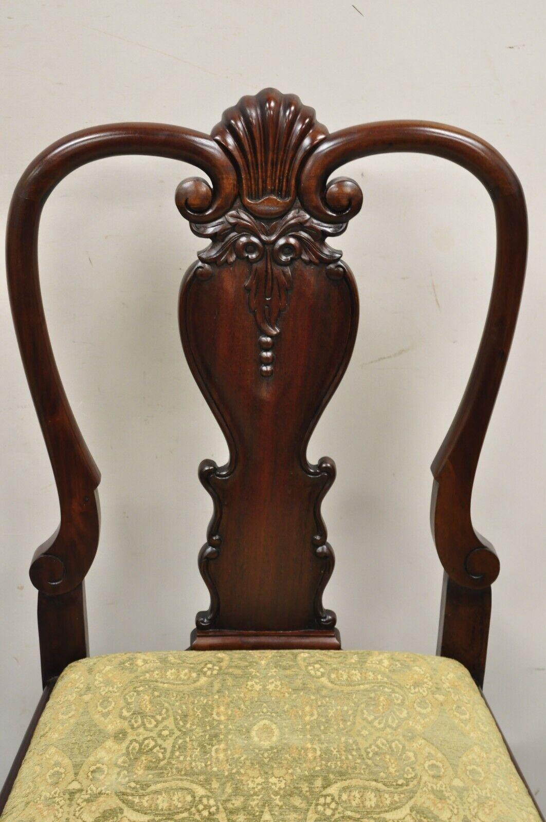 Queen Anne Style Solid Mahogany Carved Fan T-Back Dining Chairs- Set of 12 In Good Condition For Sale In Philadelphia, PA