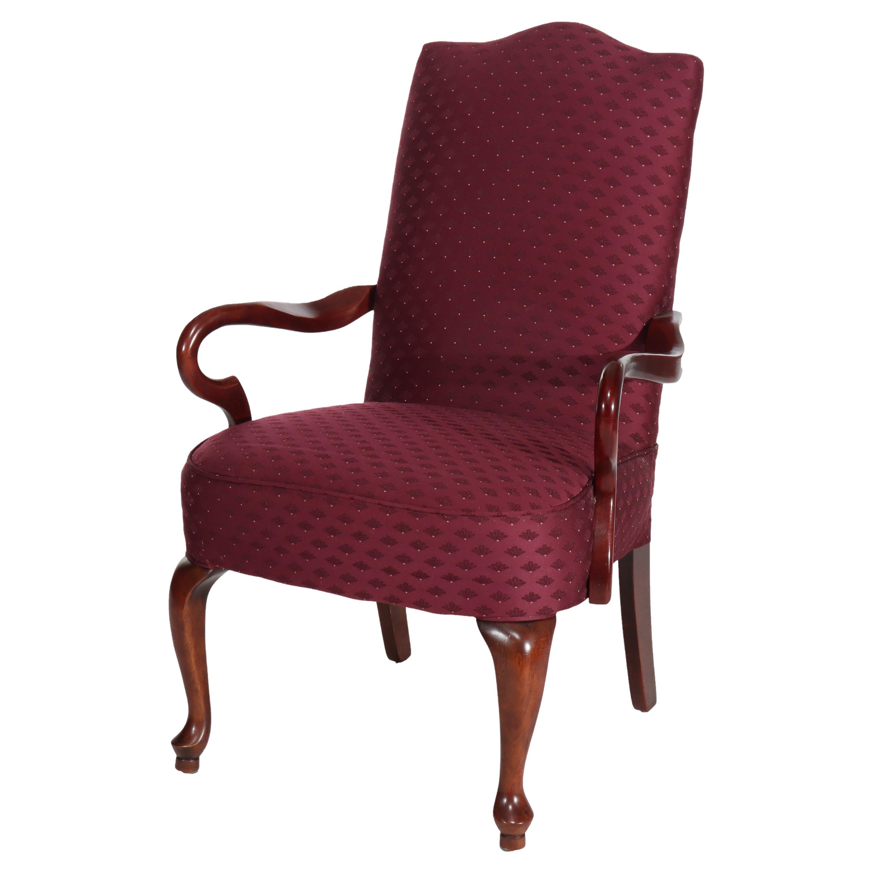 Fauteuil d
homme de style Queen Anne Upholstering 20ème siècle