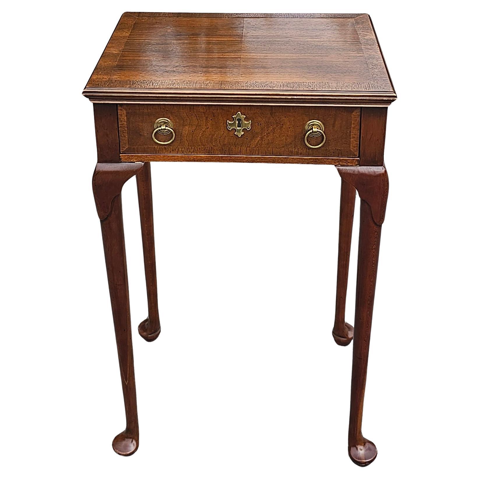 Queen Anne Style Walnut Banded Top Side Table For Sale