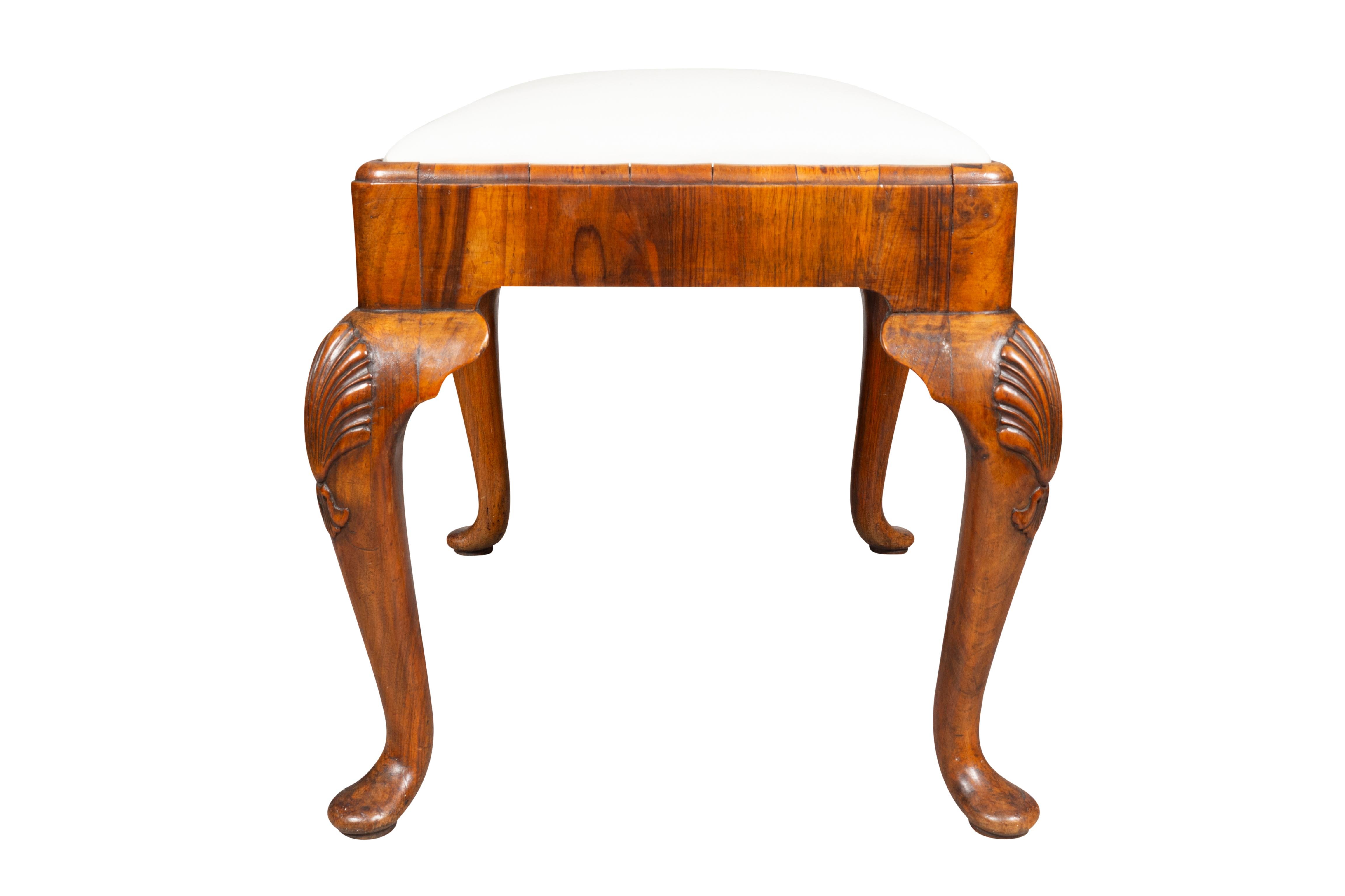 Queen Anne Style Walnut Bench For Sale 1