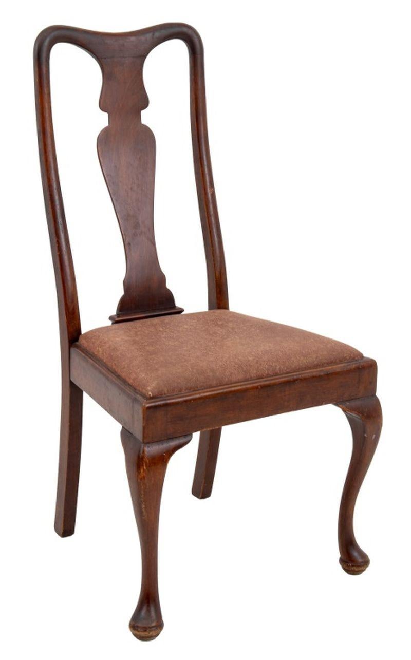 Esszimmerstühle aus Nussbaumholz im Queen Anne-Stil, 4 (Polster) im Angebot