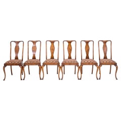 Queen Anne Style Walnut Dining Chairs, Set of 6 Queen Anne Style Walnut Dining Chairs, Set of 6
