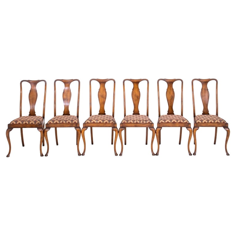 Queen Anne Style Walnut Dining Chairs, Set of 6 For Sale at 1stDibs