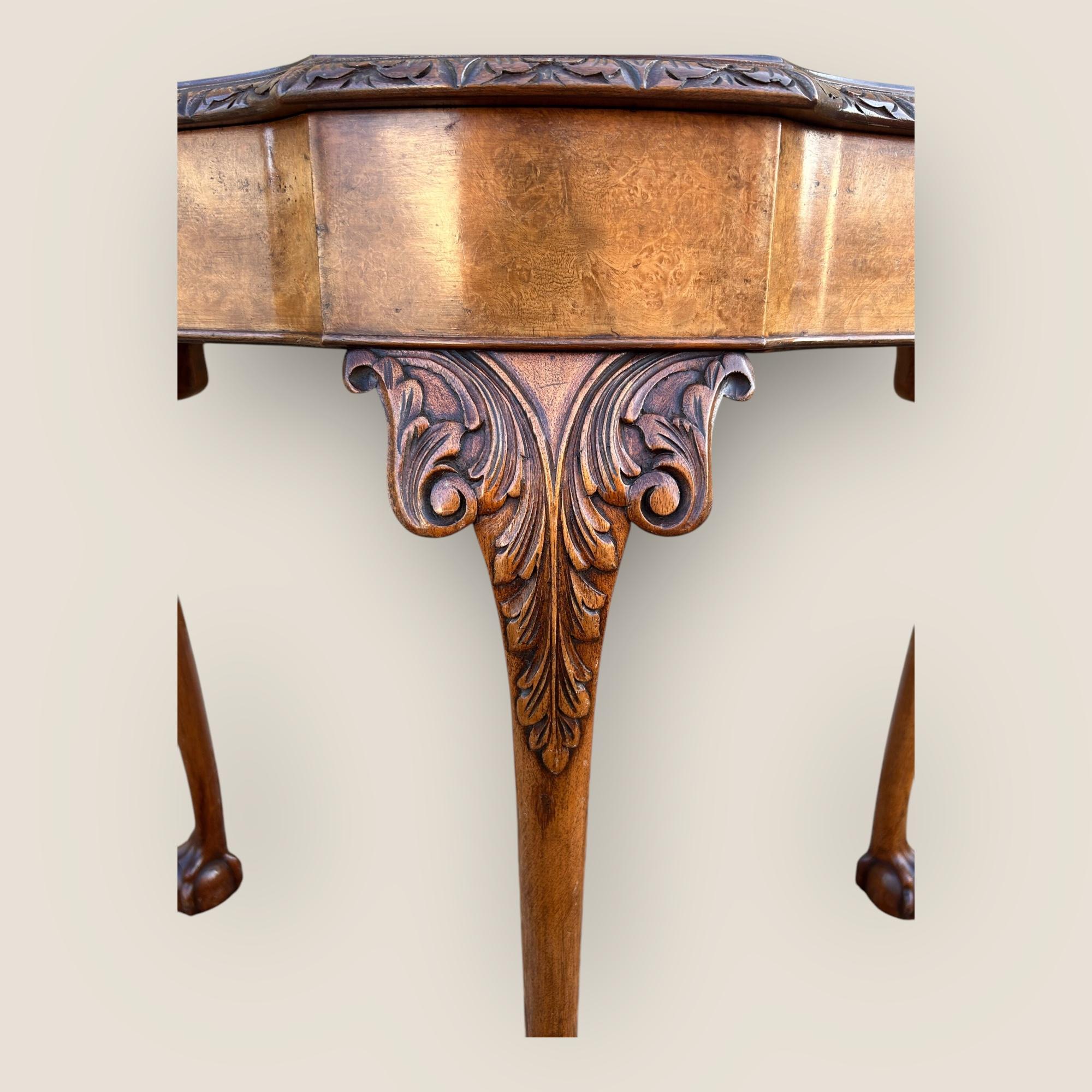 Queen Anne Style Walnut Side Table by Maple & Co For Sale 1