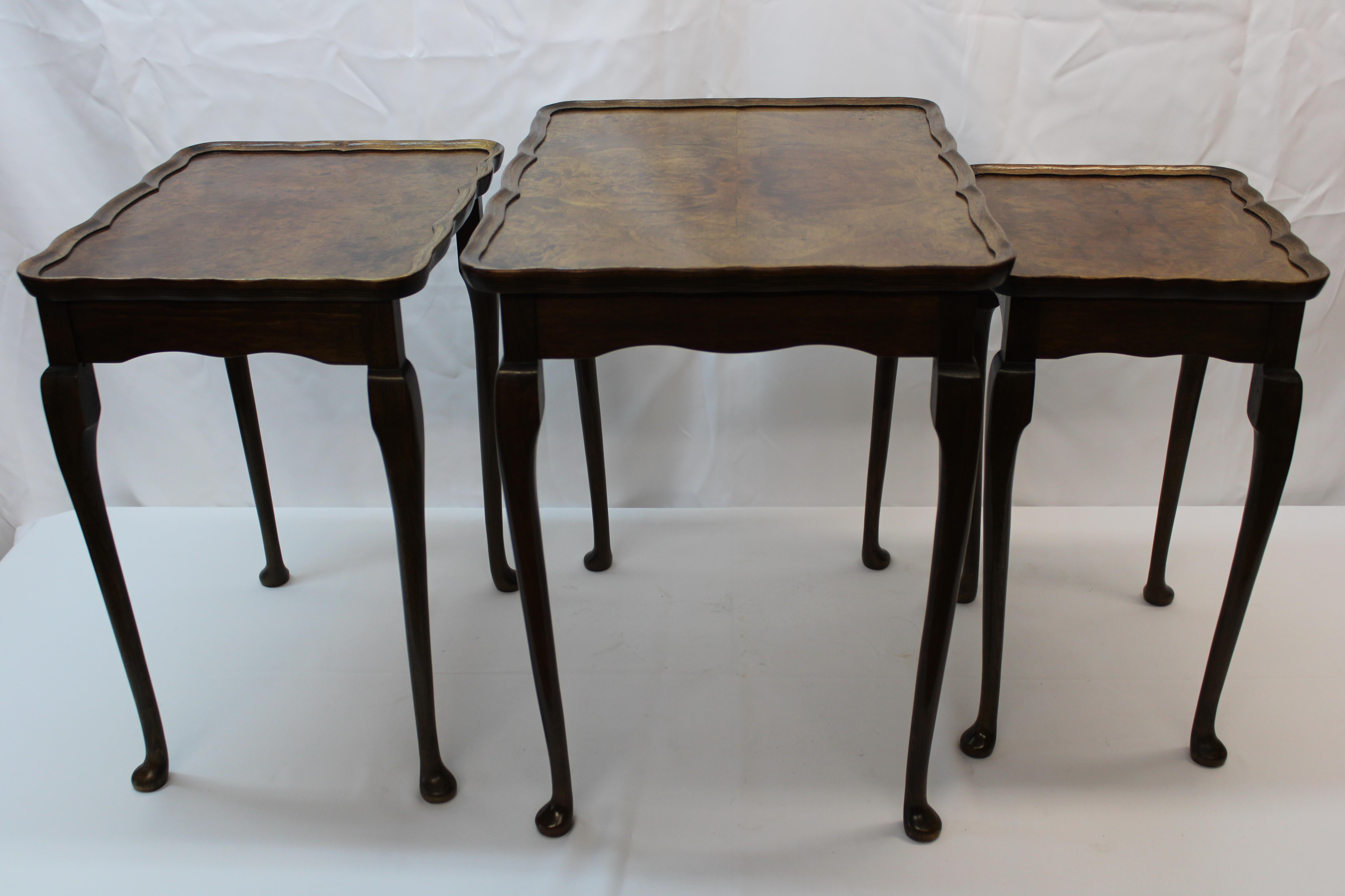 queen anne nesting tables