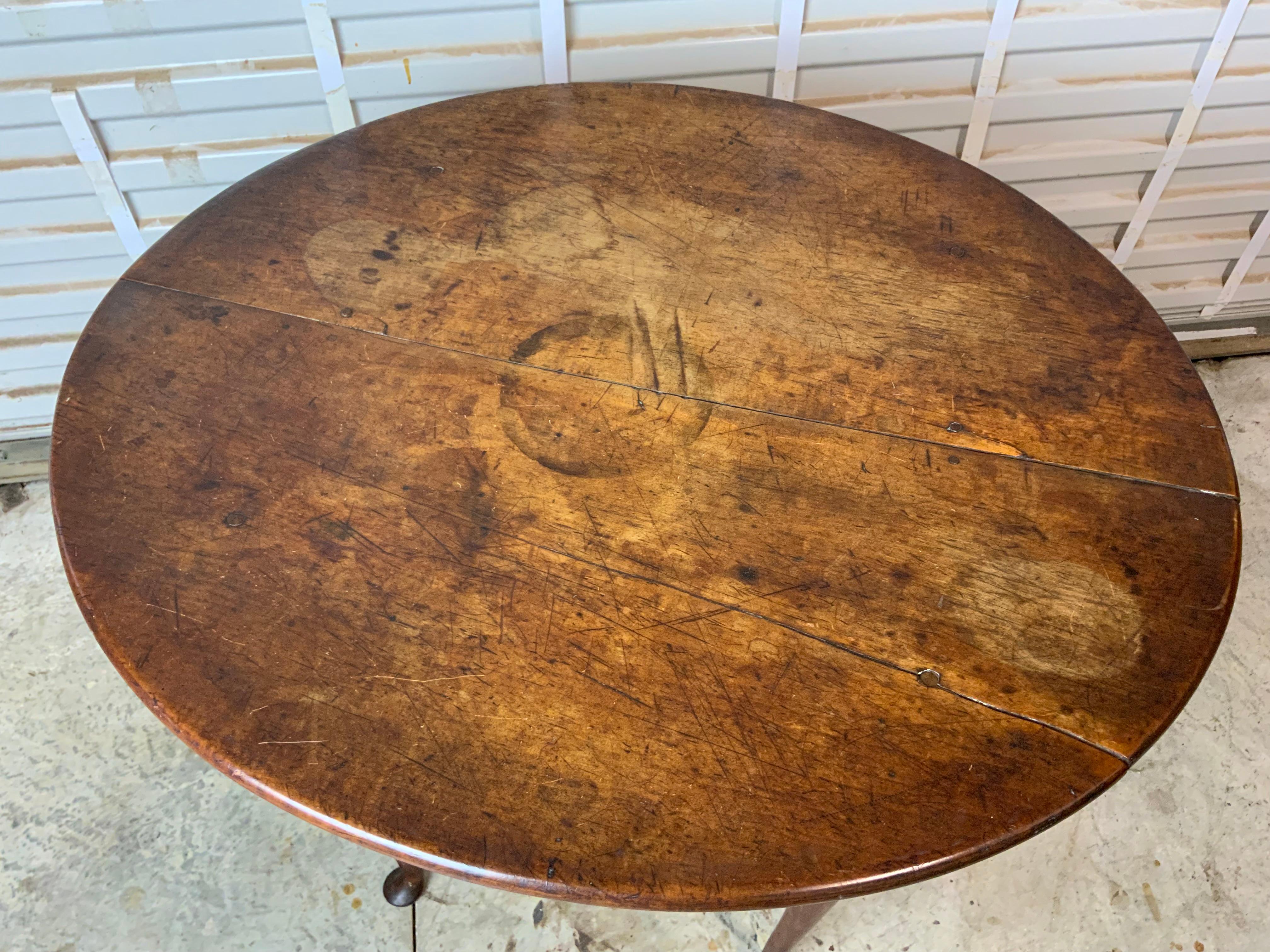 Américain Table de taverne Queen Anne en vente