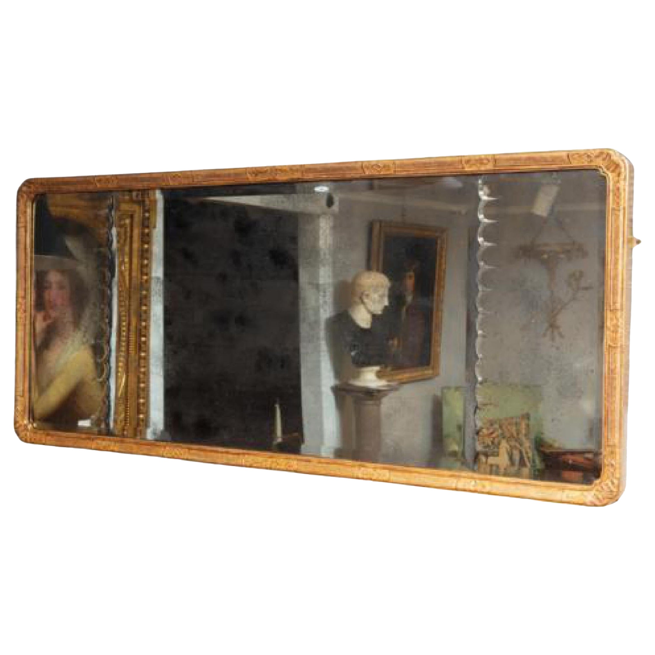 Miroir de trumeau Queen Anne à triple plaque en bois doré et gesso en vente