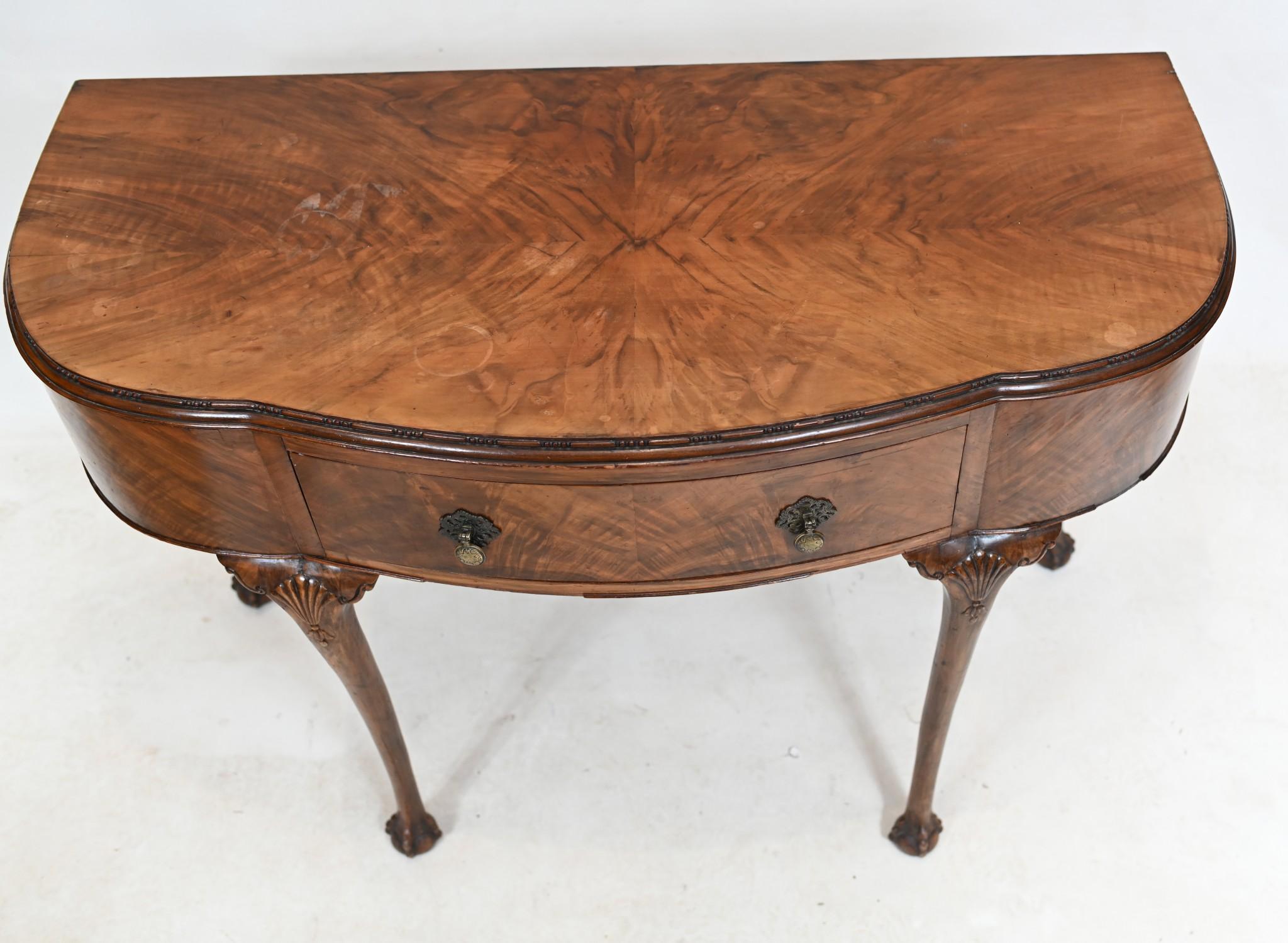Queen Anne Walnut Sideboard Server Bow Front Buffet For Sale 1