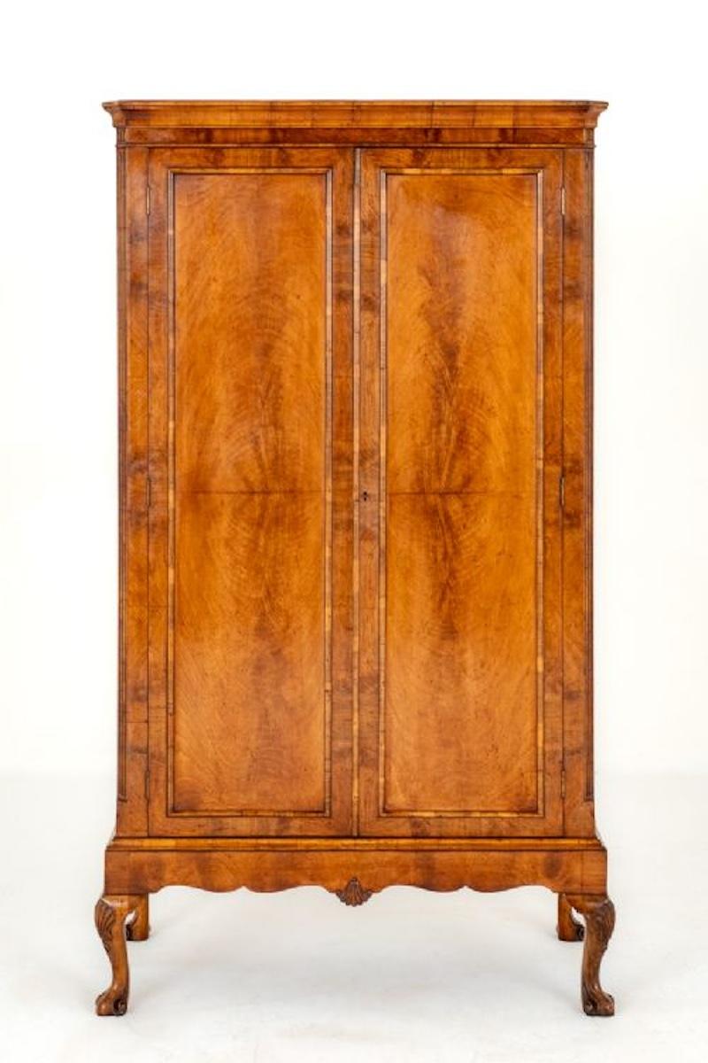Early 20th Century Queen Anne Wardrobe Walnut Closet