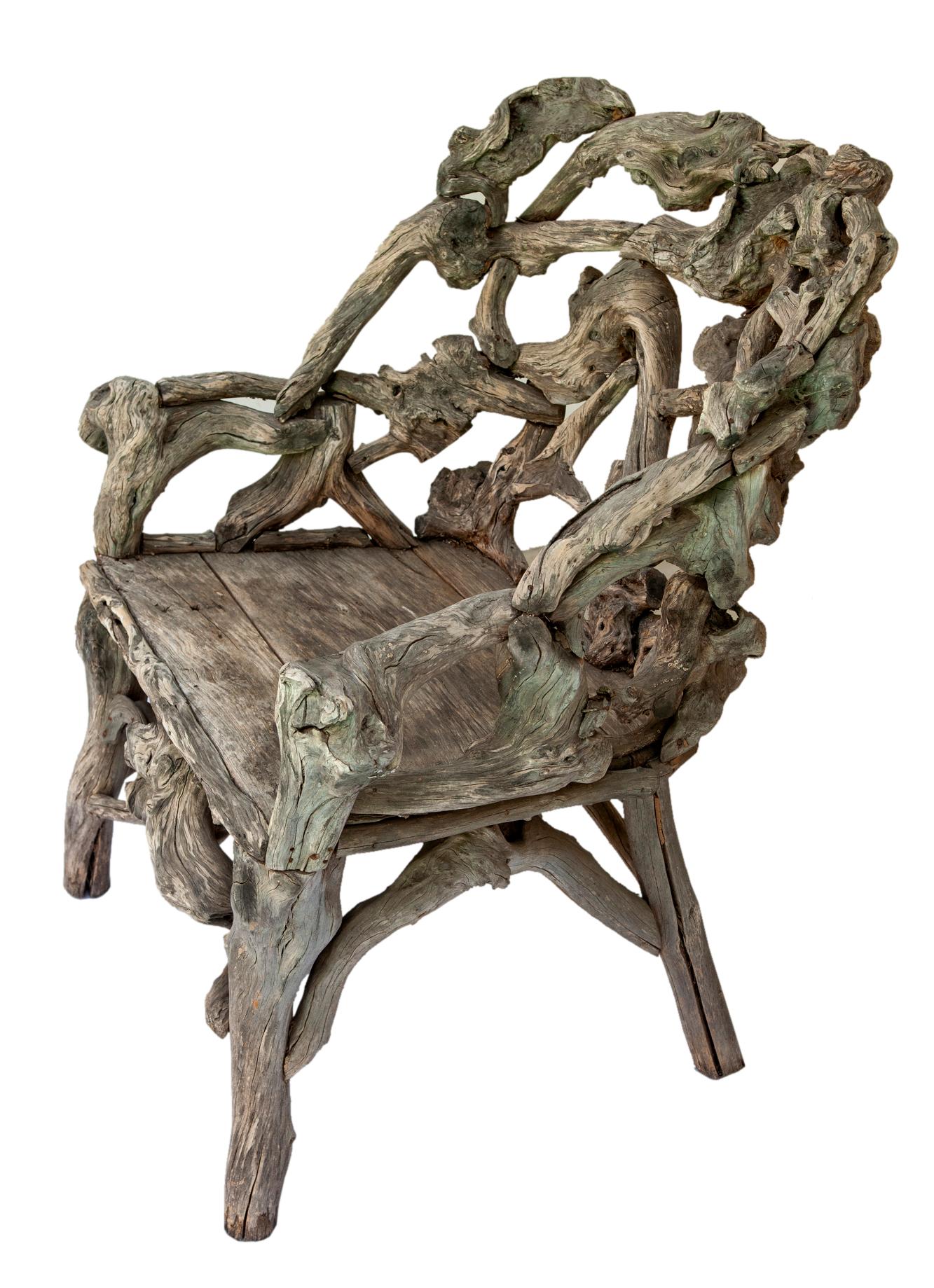 This chair is 1 of 2 available. This 'king chair
