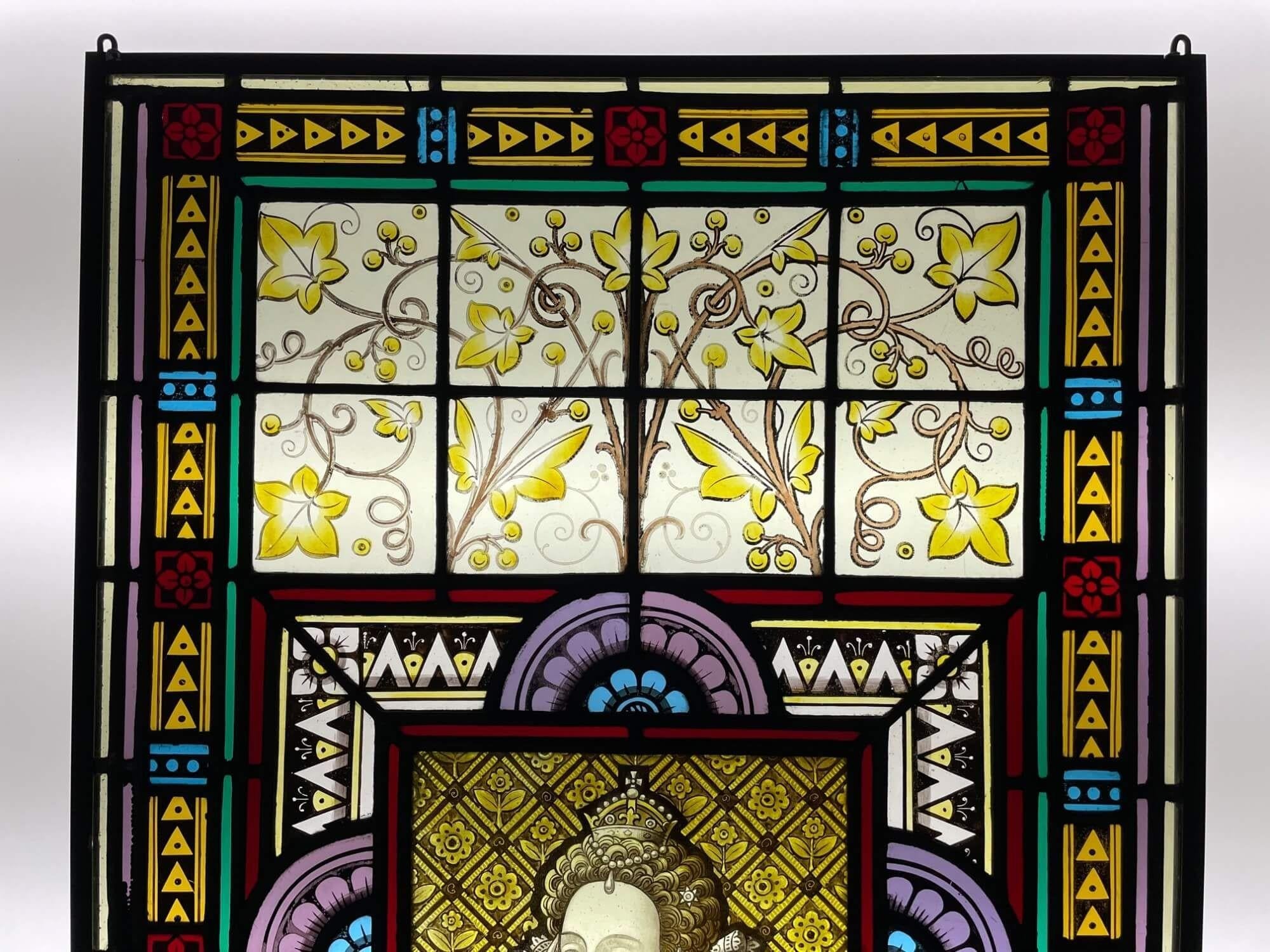 Königin Elisabeth I. Antikes Buntglasfenster im Zustand „Relativ gut“ im Angebot in Wormelow, Herefordshire