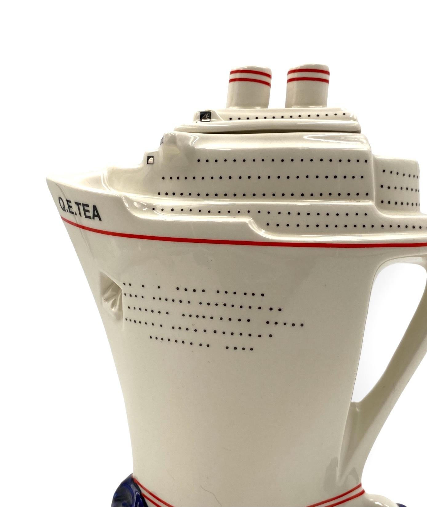 Queen Elizabeth II Cruise Ship Teapot, Paul Cardew, UK, 2000s For Sale 4