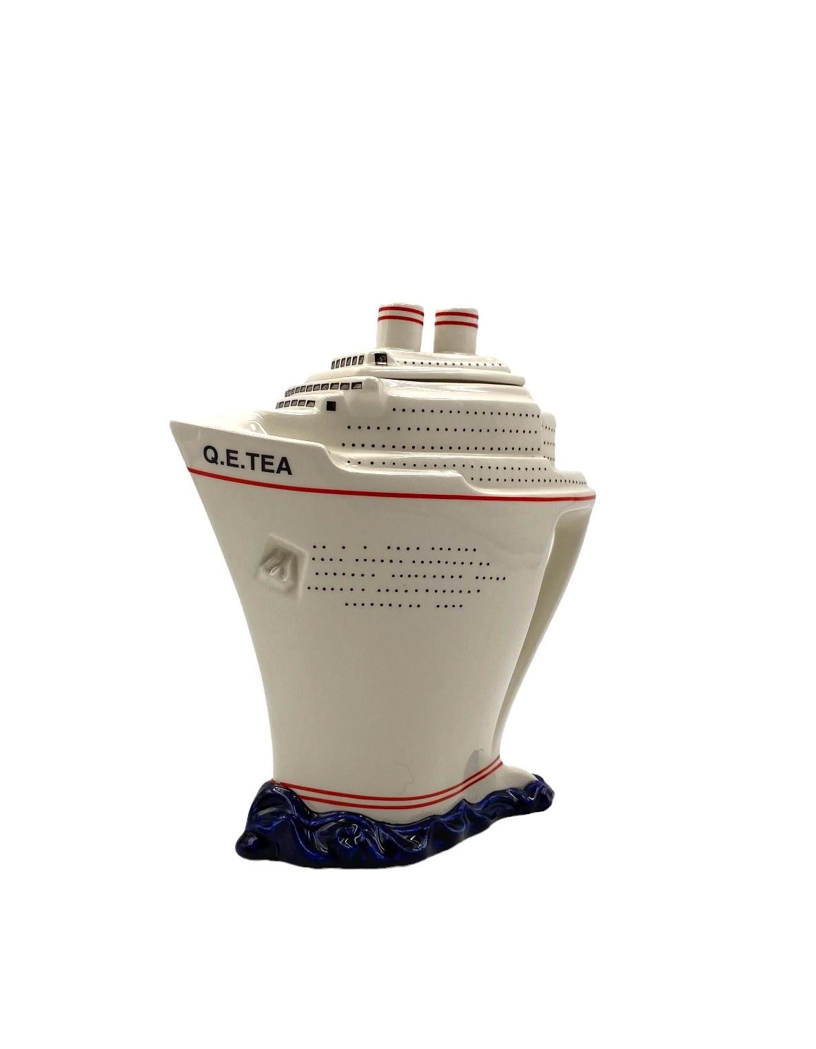 Queen Elizabeth II Cruise Ship Teapot, Paul Cardew, UK, 2000s For Sale 5