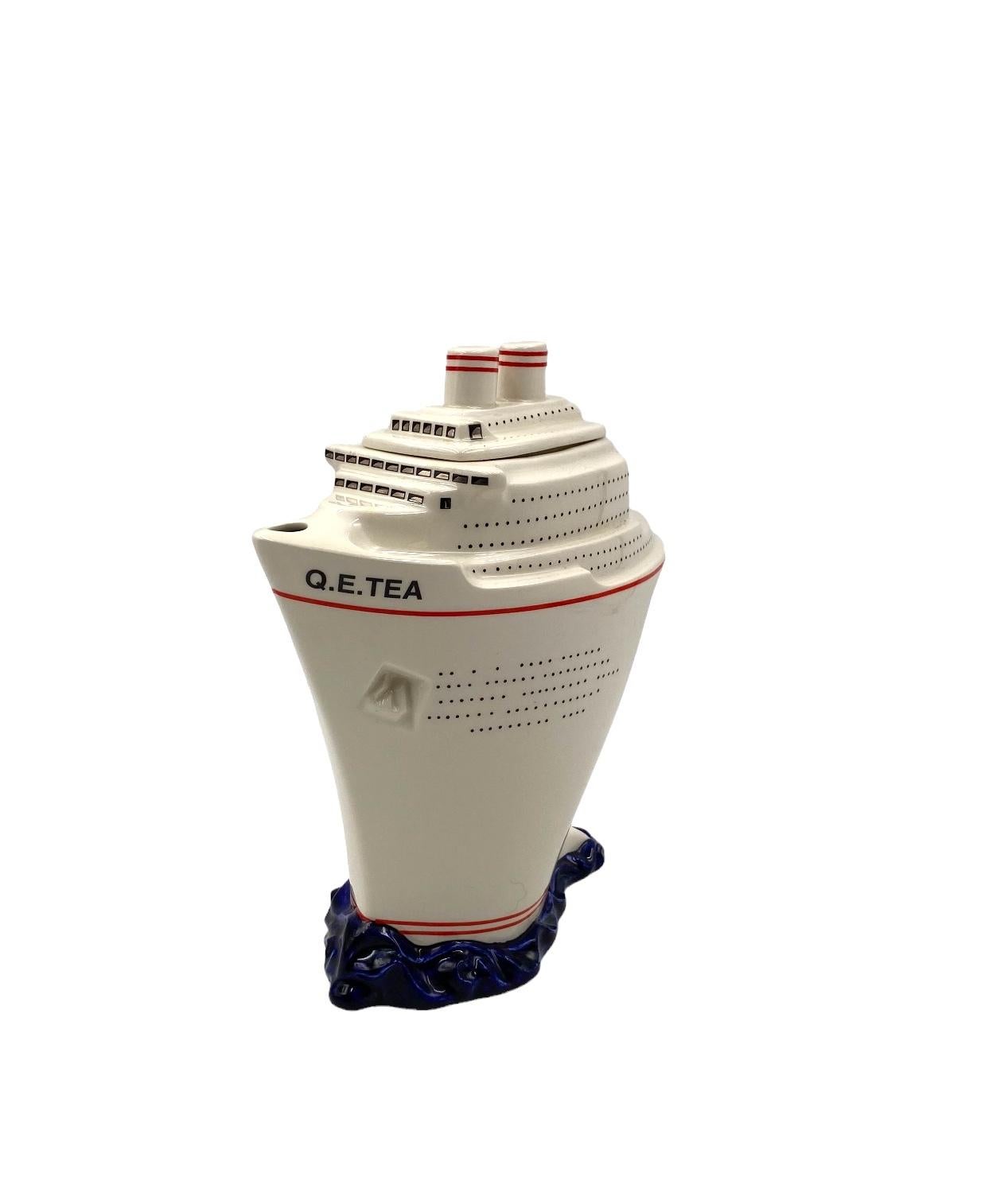 Queen Elizabeth II Cruise Ship Teapot, Paul Cardew, UK, 2000s For Sale 6