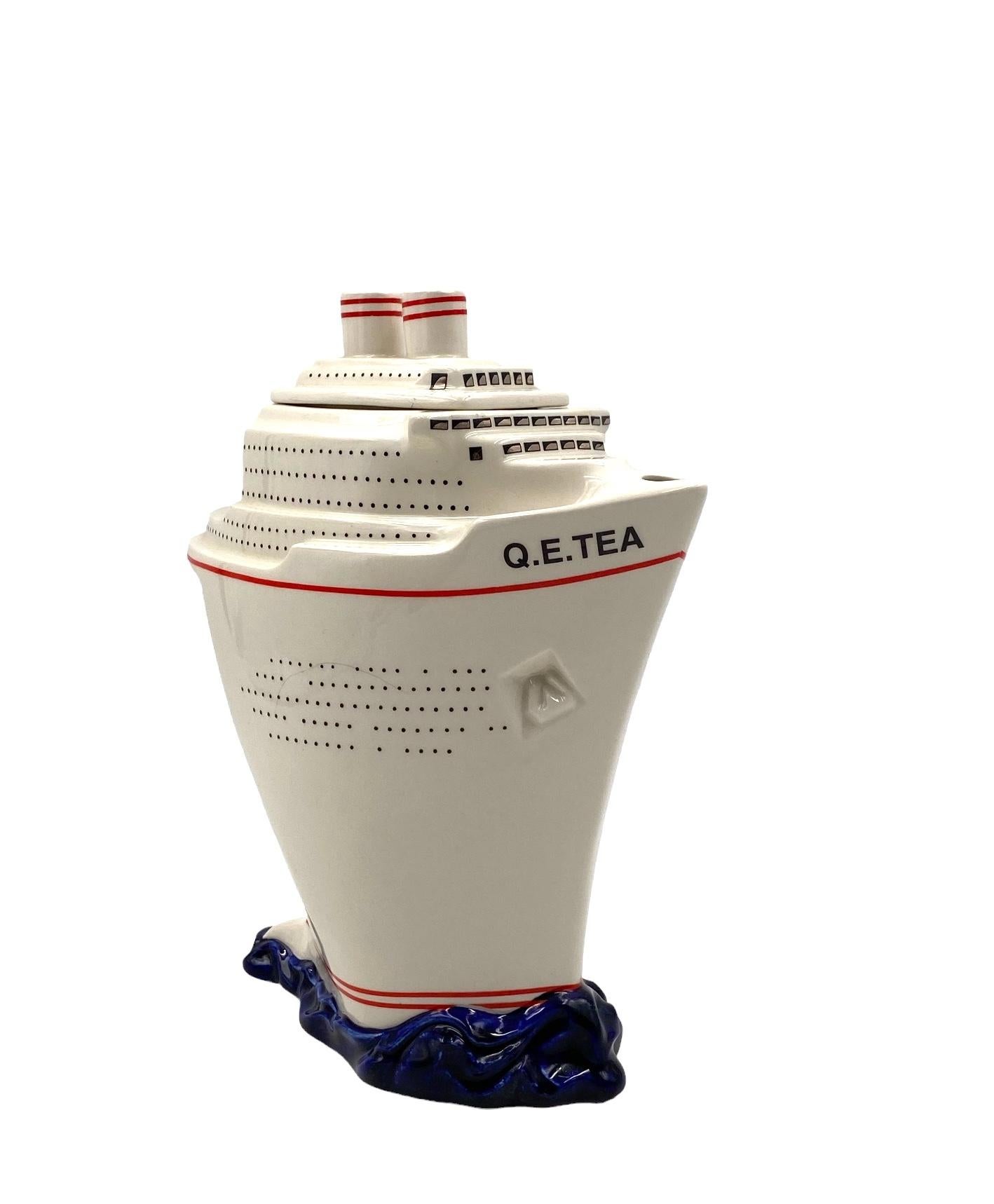 Queen Elizabeth II Cruise Ship Teapot, Paul Cardew, UK, 2000s For Sale 8