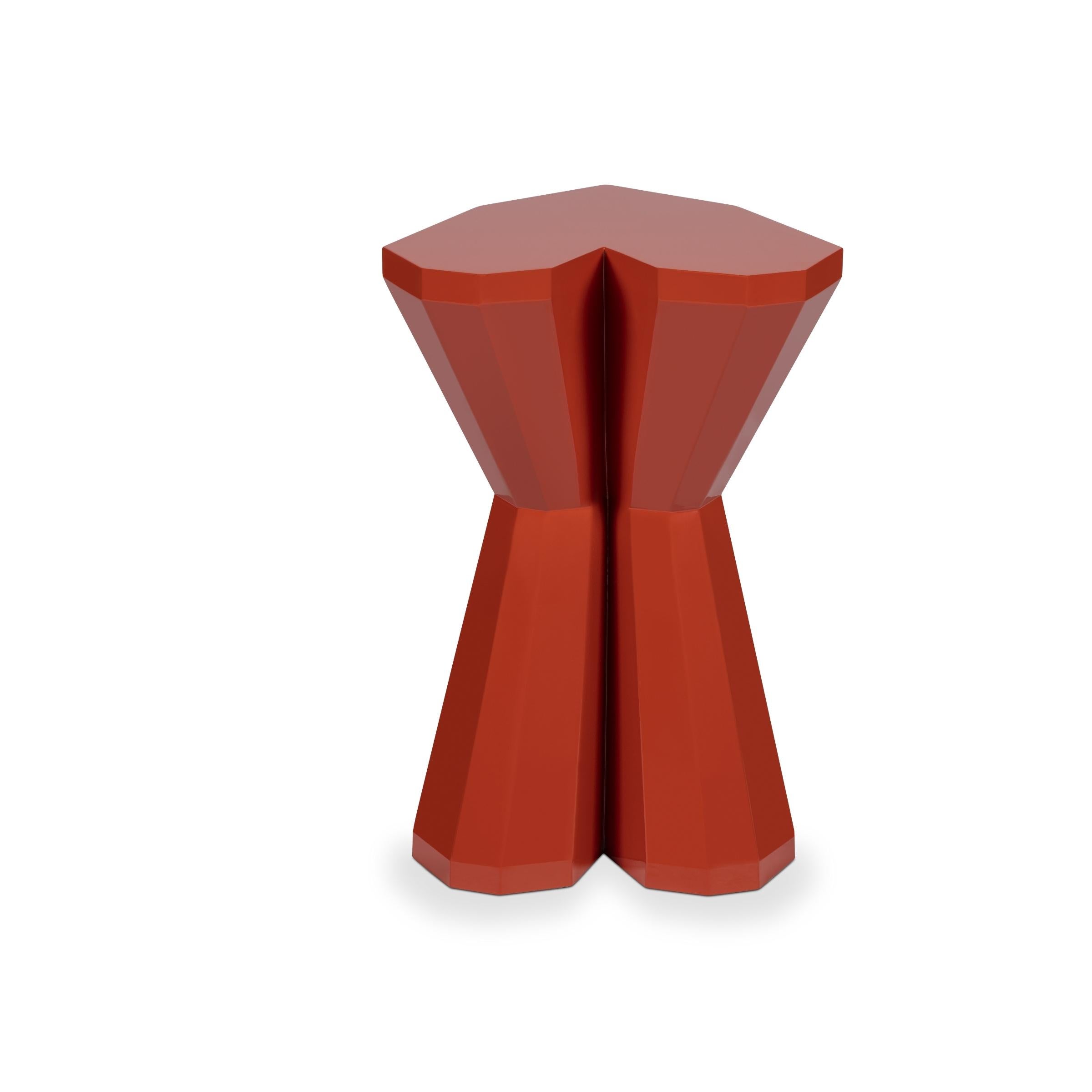Portugais Table moyenne Queen Heart en vente