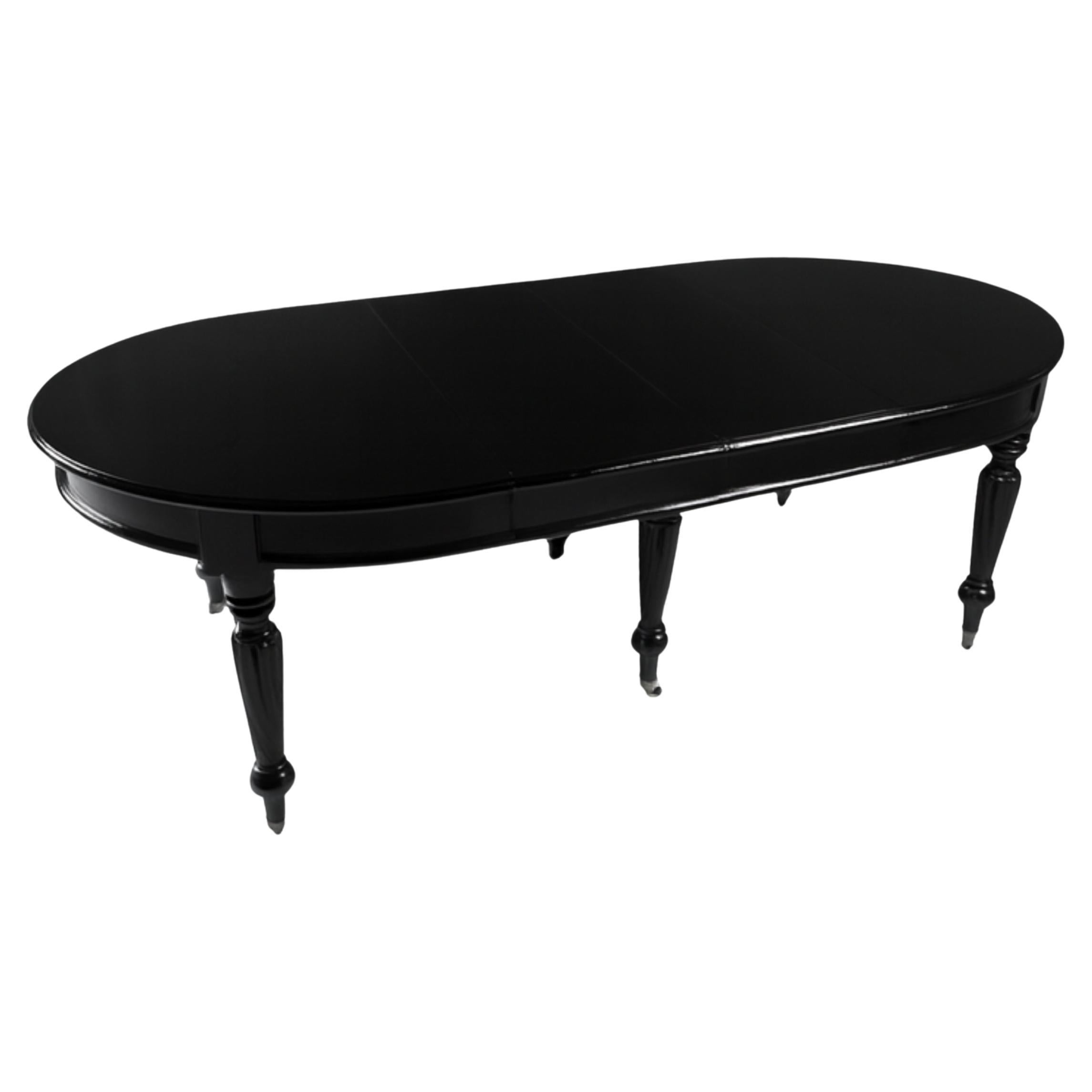 Table de salle à manger en laque noire de style Reine Maria, début du 20e siècle