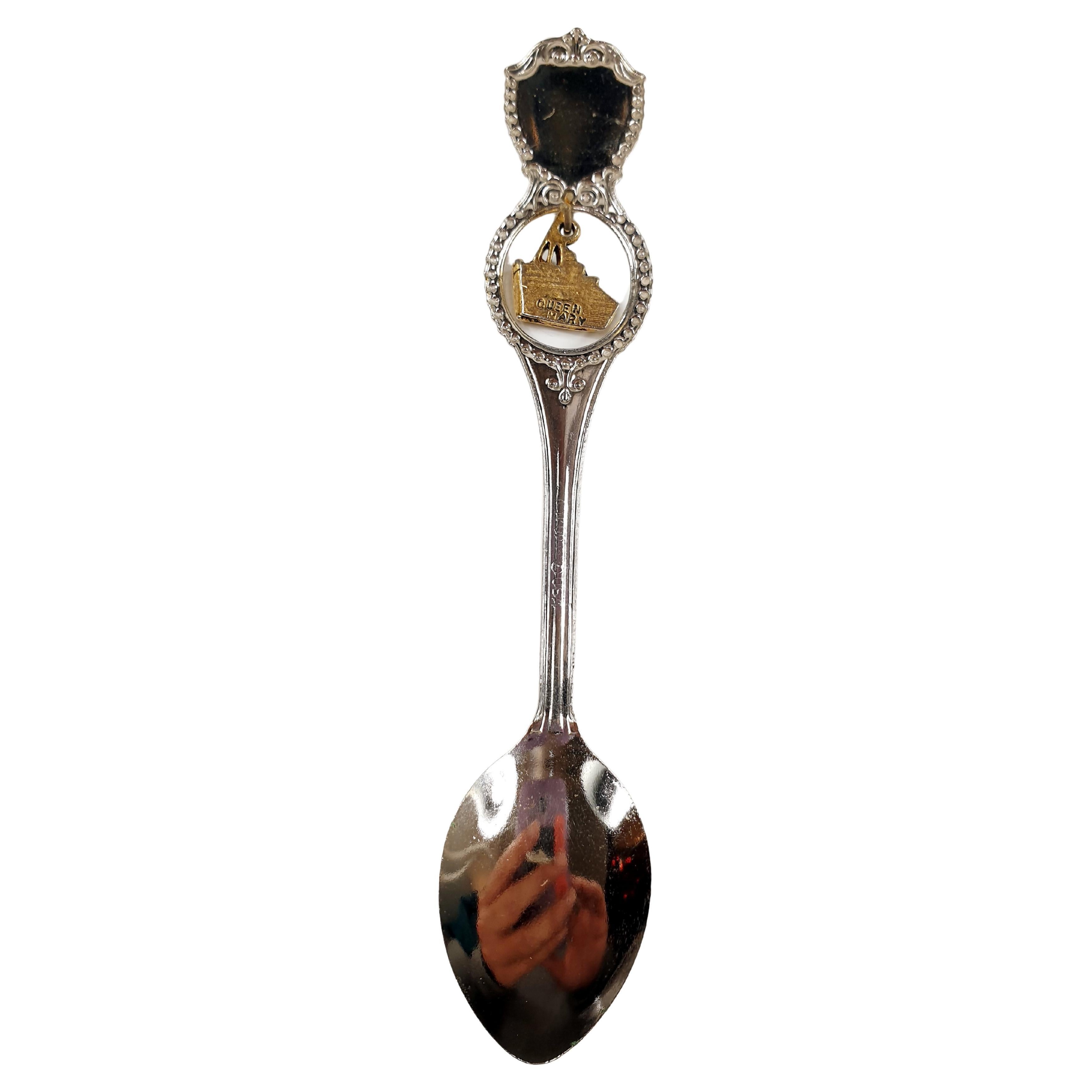 Silber-Teelöffel aus der Queen Mary-Kollektion mit Figur (Zeitgenössisch) im Angebot