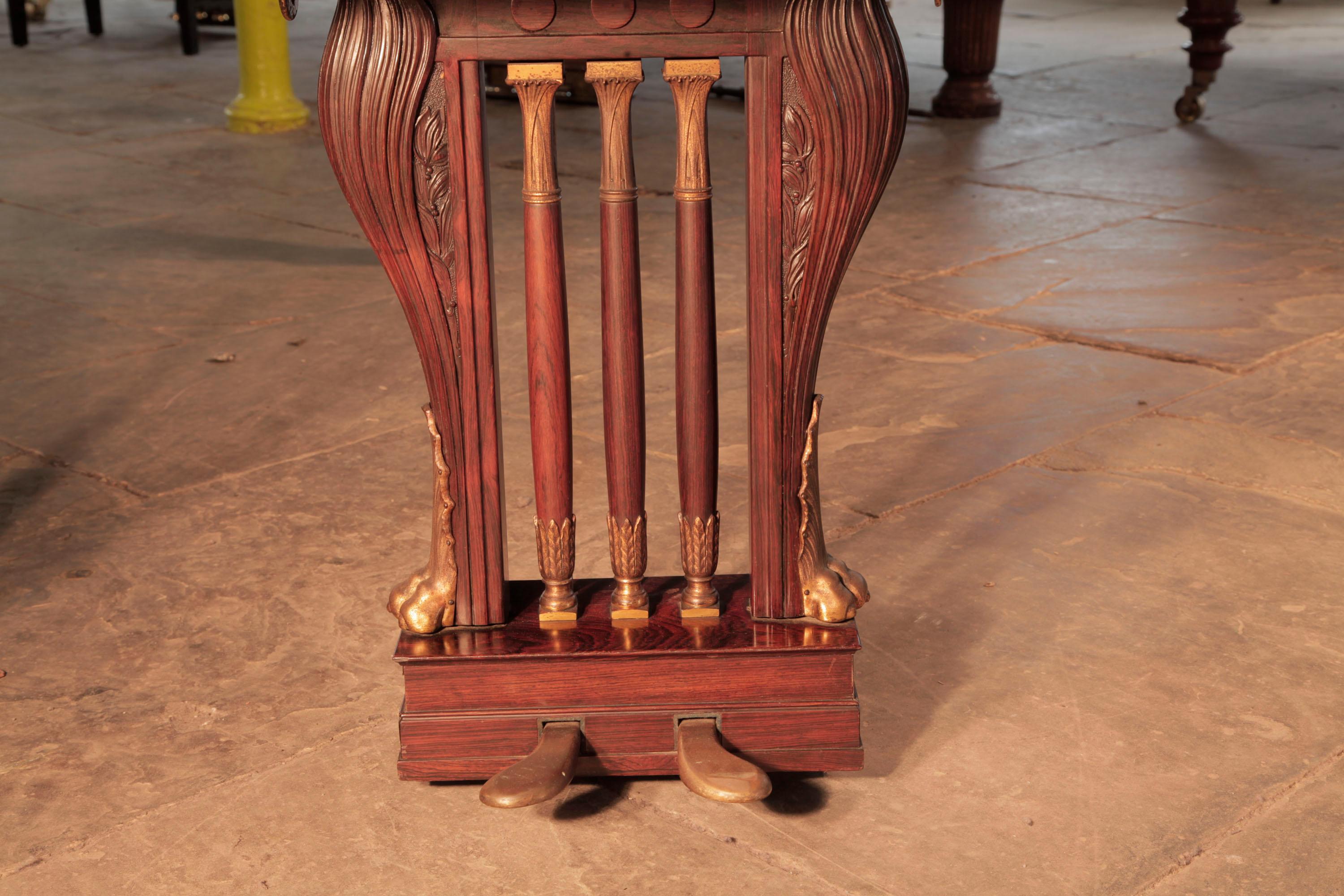 Le piano Royal Bluthner du roi Édouard VII a été exposé à l'exposition de Paris en 1900 en vente 3