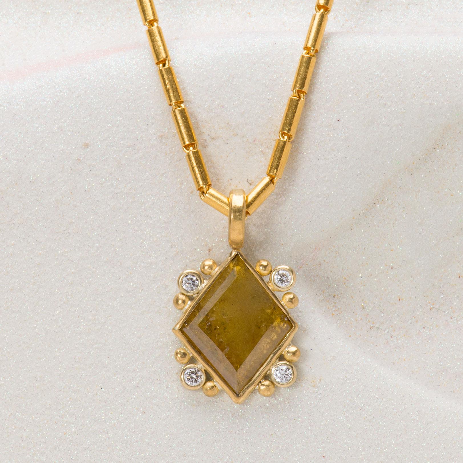 Women's or Men's Queen of Diamonds Rose Cut Golden Diamond Pendant in 18 Karat Gold
