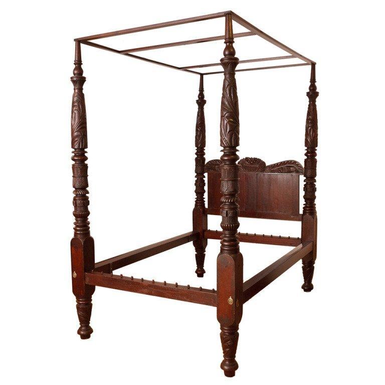  Antique Queen-Size Carved Four-Poster American Empire Bed, Philadelphia, c 1825 For Sale