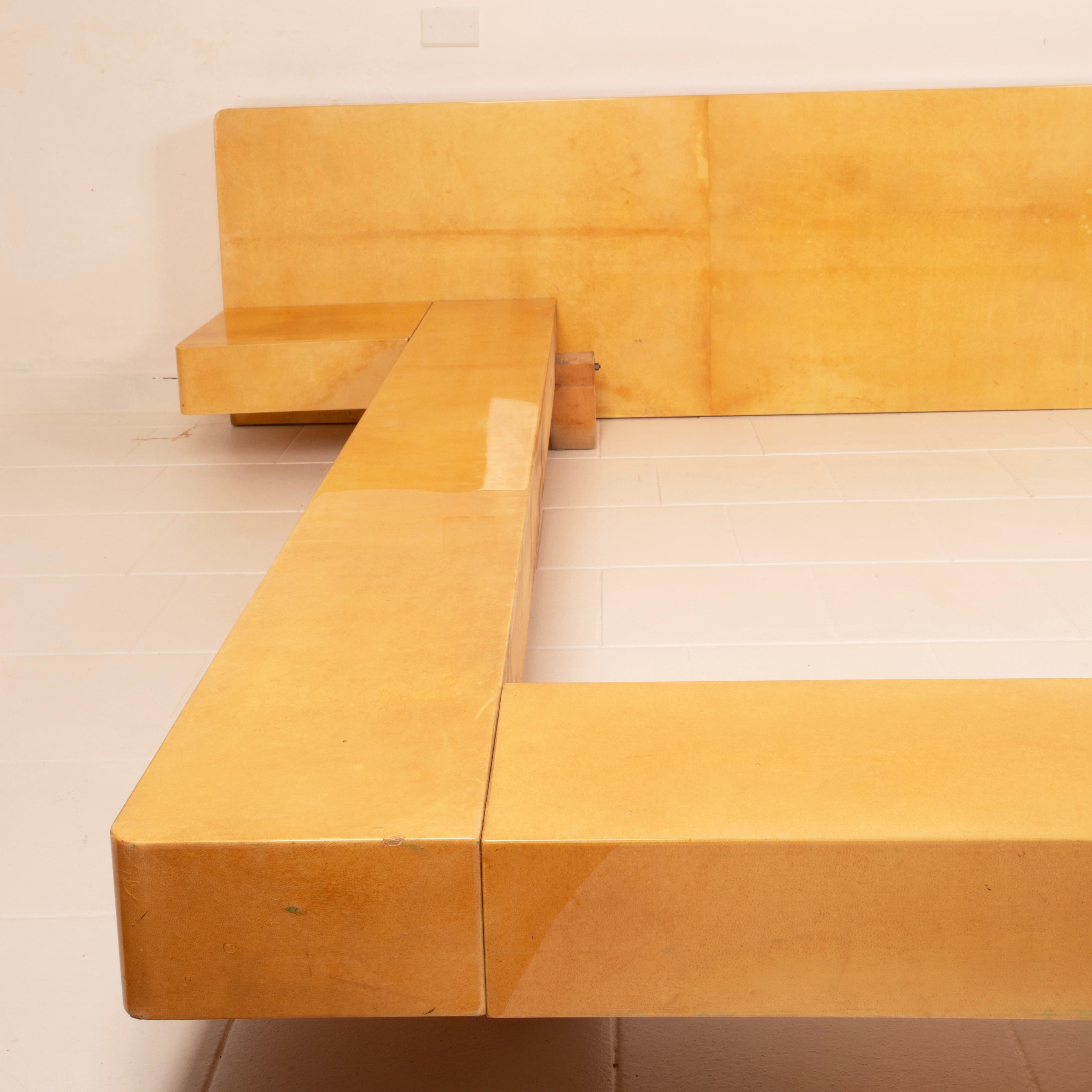 Queen Size Parchment Bed by Aldo Tura for TURA Milano, 1960 in vendita 6