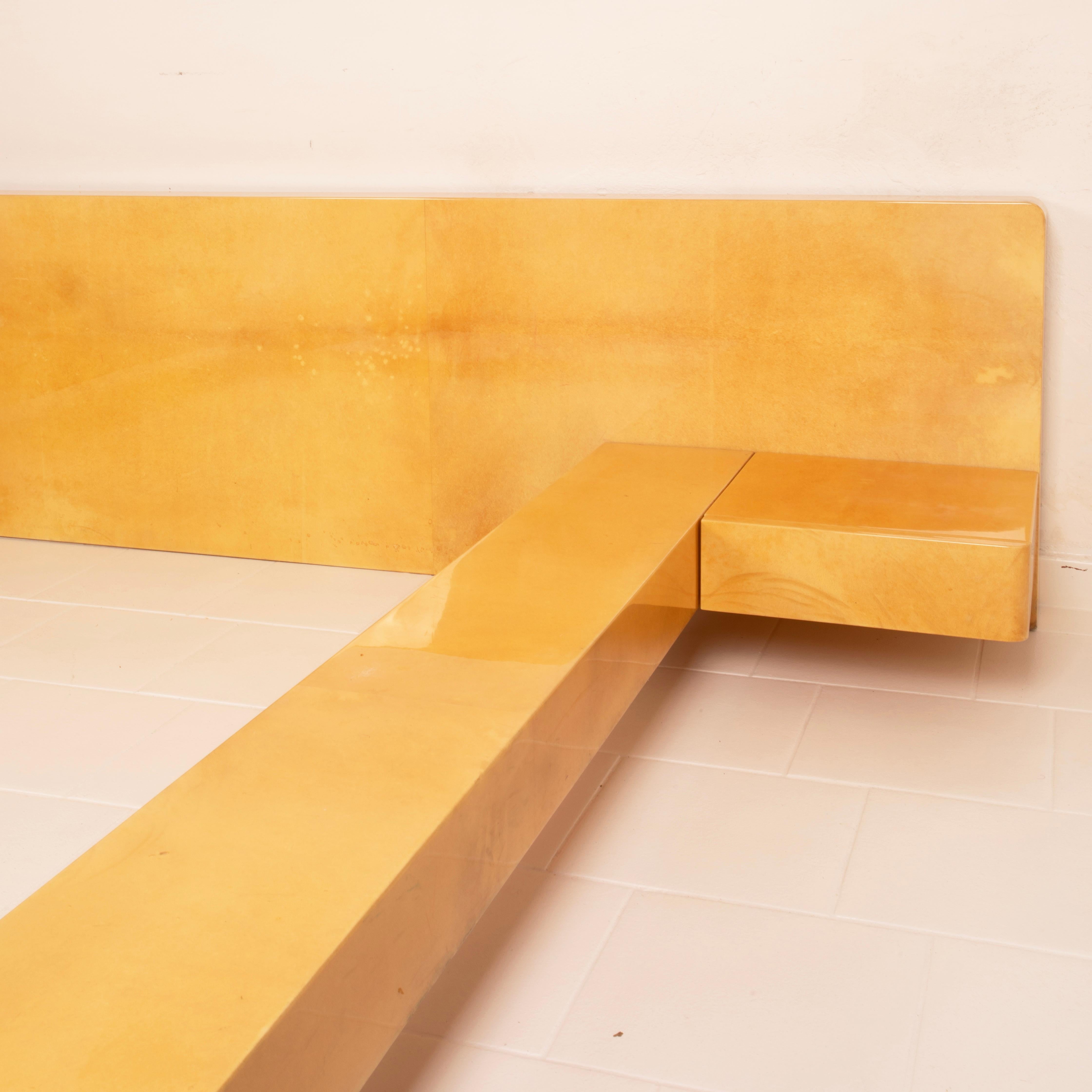 Queen Size Parchment Bed by Aldo Tura for TURA Milano, 1960 in vendita 7