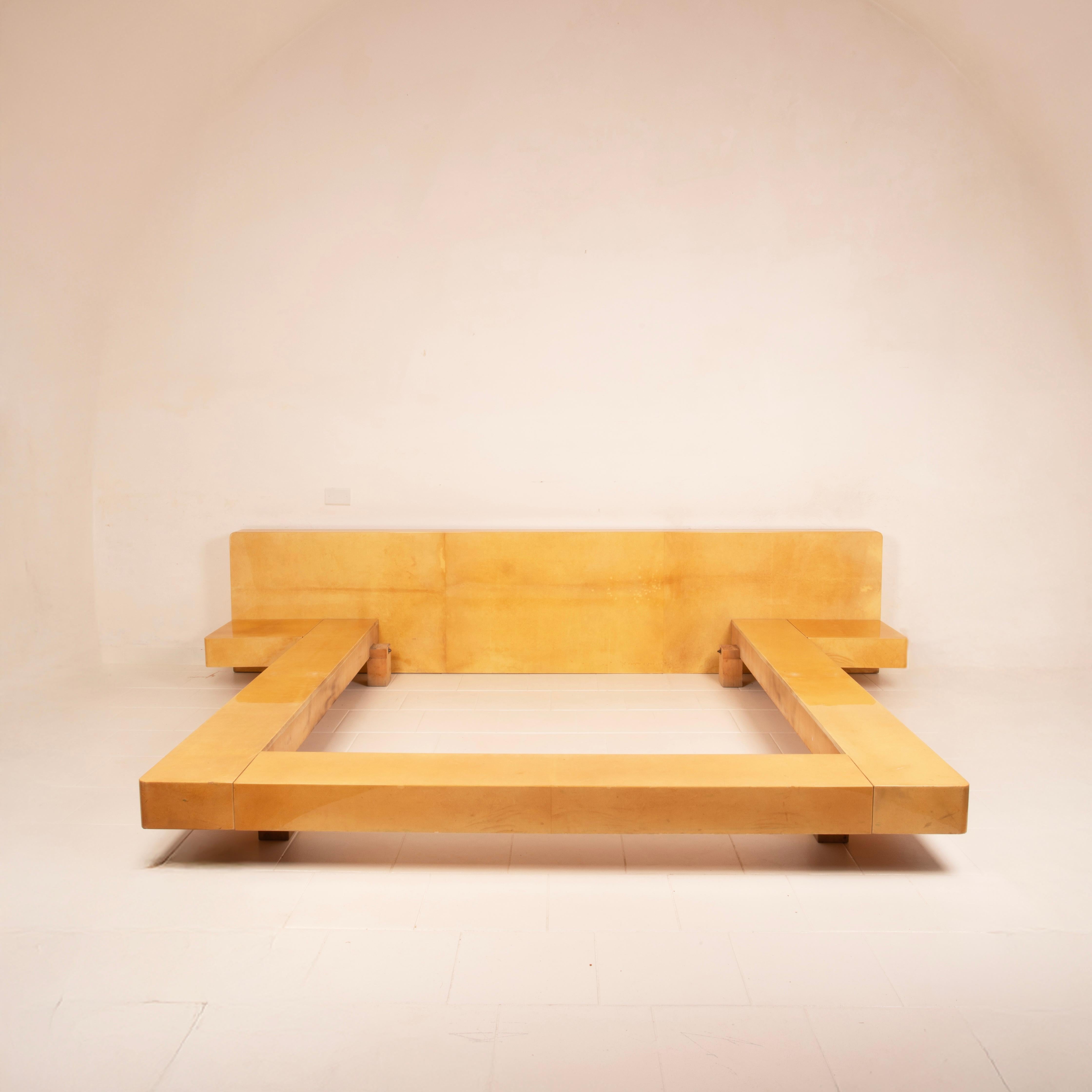 Queen Size Parchment Bed by Aldo Tura for TURA Milano, 1960 in vendita 3