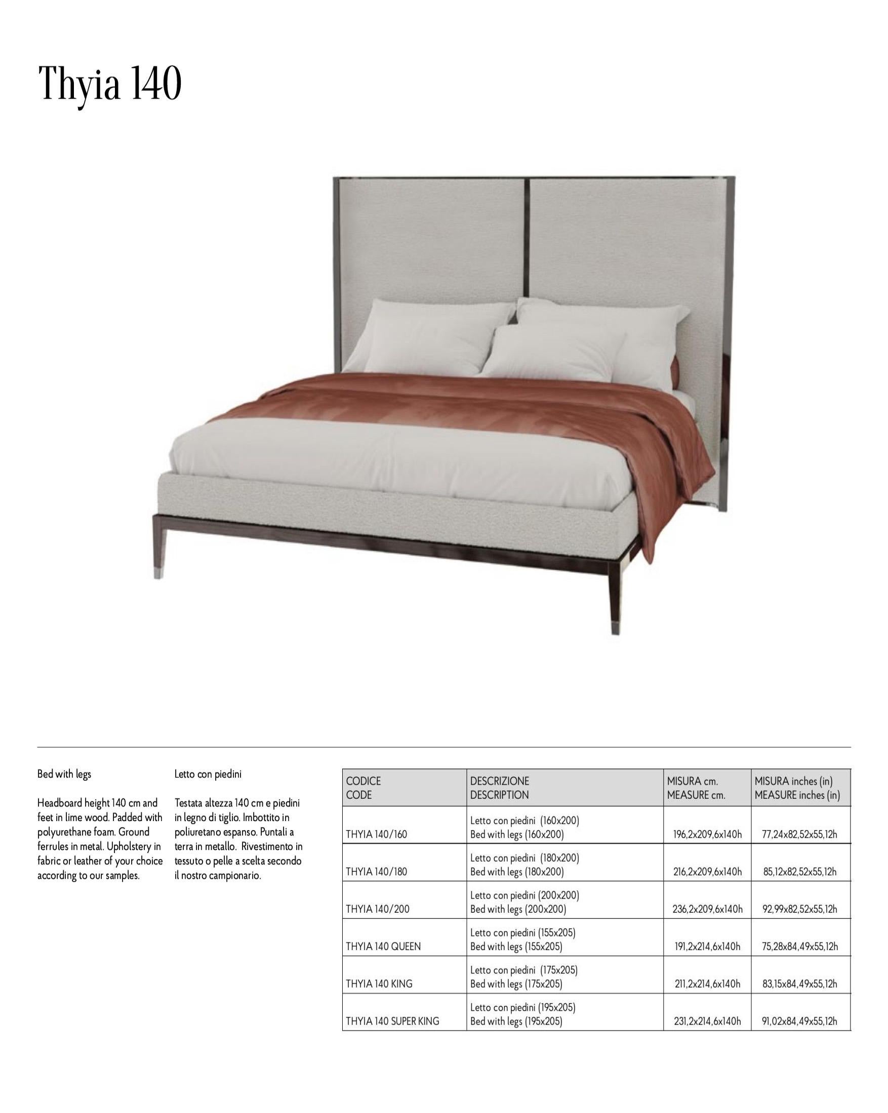 Queen Size Thyia 125 XL Italienisch gebogene Bett in Elfenbein Bouclé-Stoff & Holzrahmen im Angebot 5