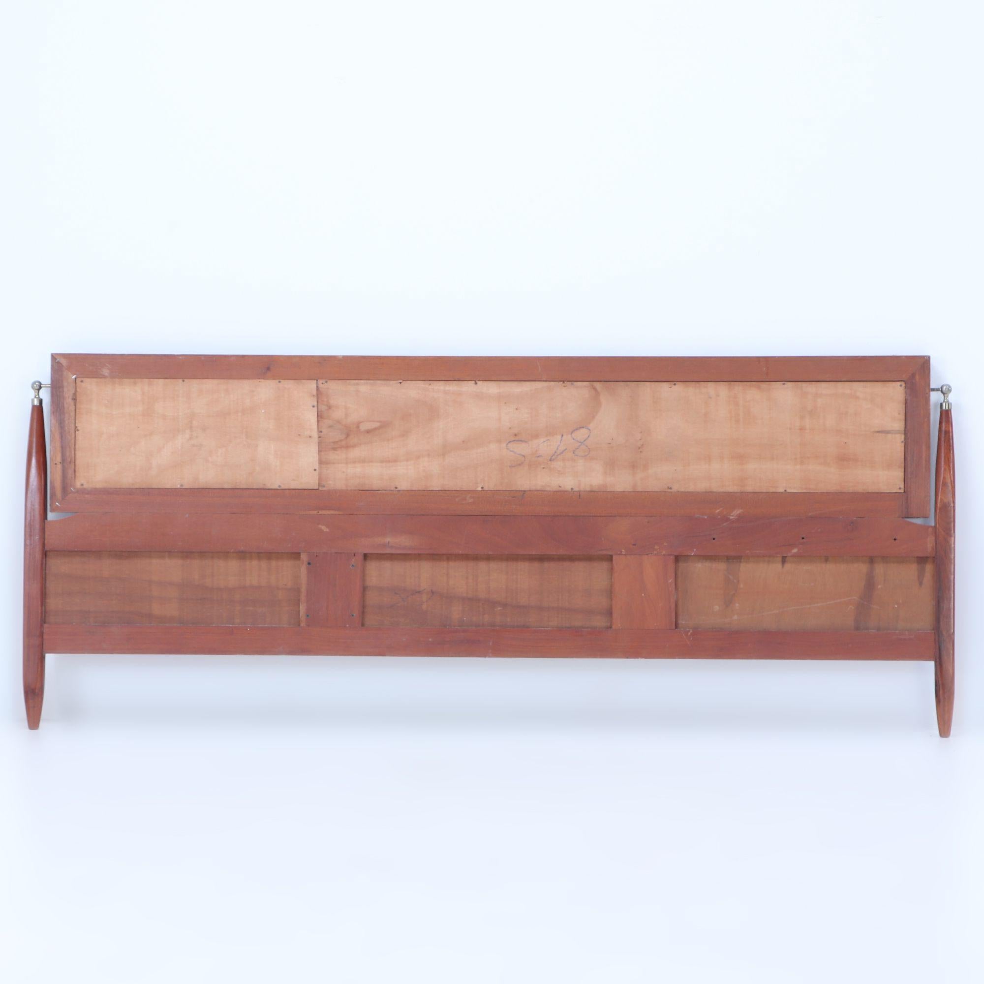 Queen size walnut and rosewood headboard C 1960. For Sale 1