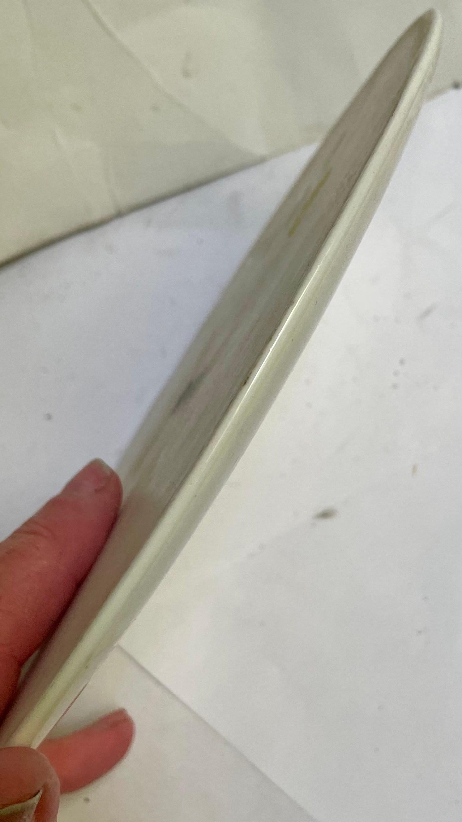 Königin Victoria Konvexe Ovale Porzellanplakette Doulton Burslem England im Zustand „Gut“ im Angebot in Clifton Forge, VA