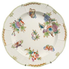 Queen Victoria Herend Porcelain Decorative Plate