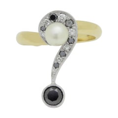 'Question Mark' Ring in 14 Karat Gold with Diamonds and a Pearl