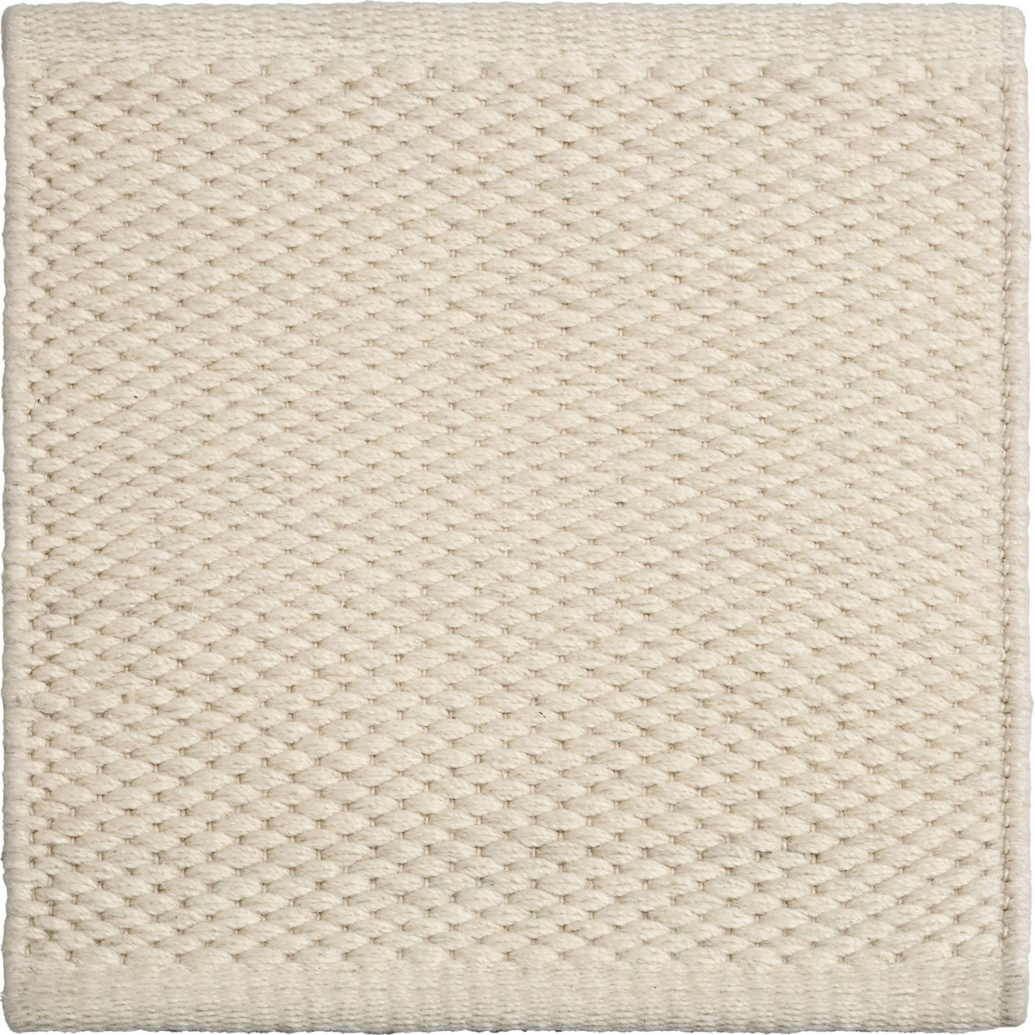 Tessuto a mano Tappeto Quies 6x9ft in lana avorio con texture solida e design di lusso tessuto a mano in vendita