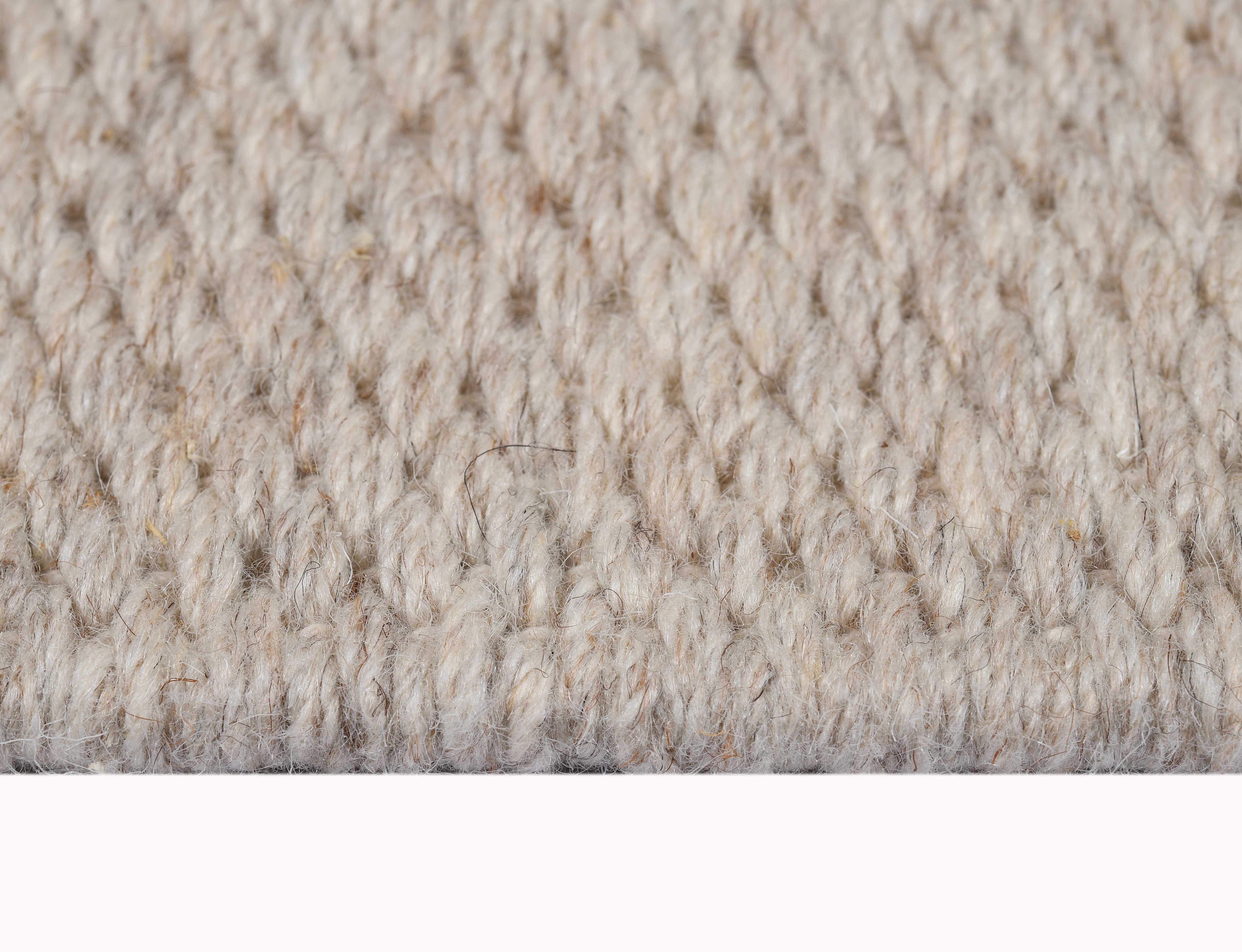 Hand-Woven Quies, Beige, Handwoven, New Zealand and Mediterranean wools, 6' x 9' For Sale