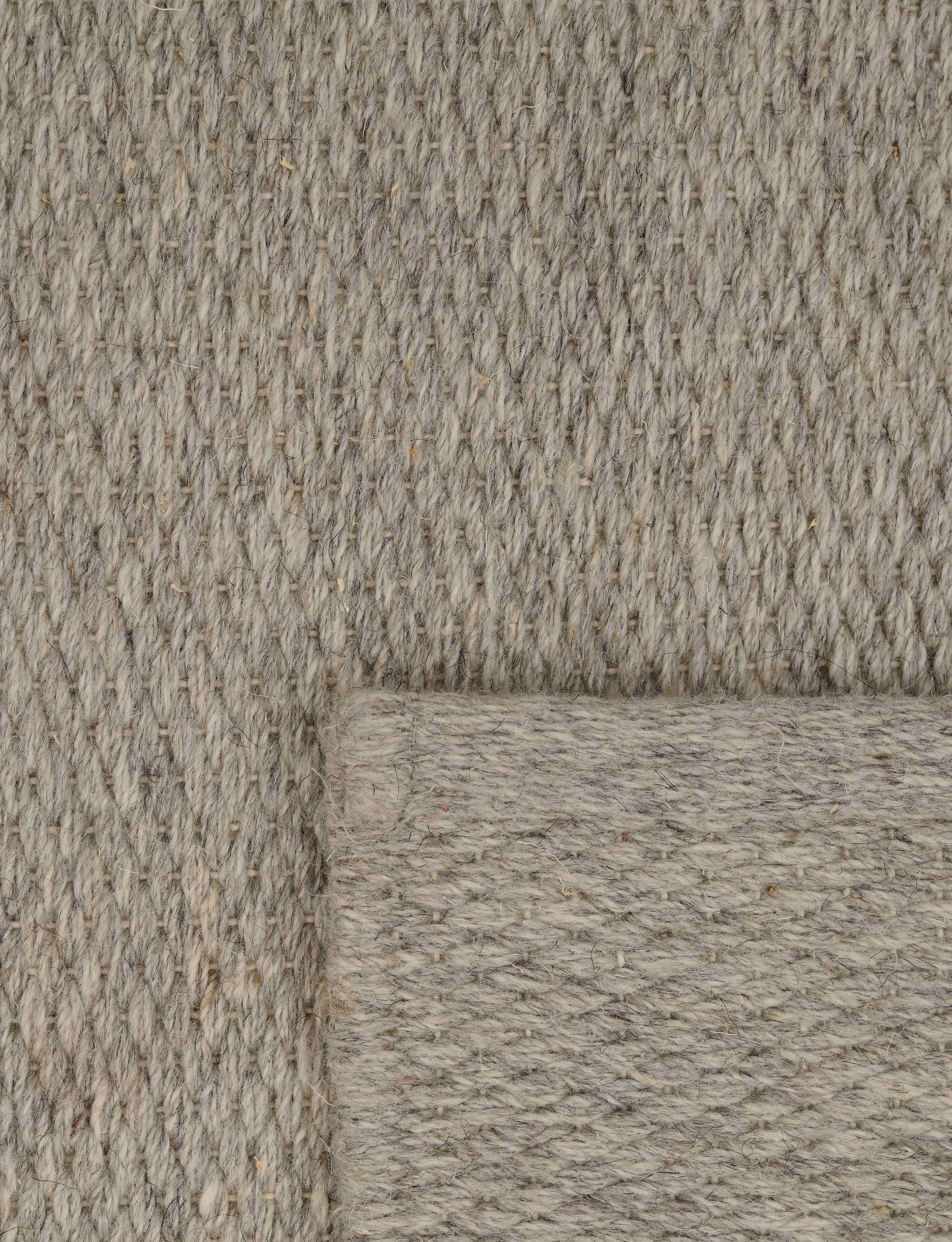 Quies, Grau, handgewebt, neuseeländische und mediterrane Wolle, 6' x 9' im Angebot 4