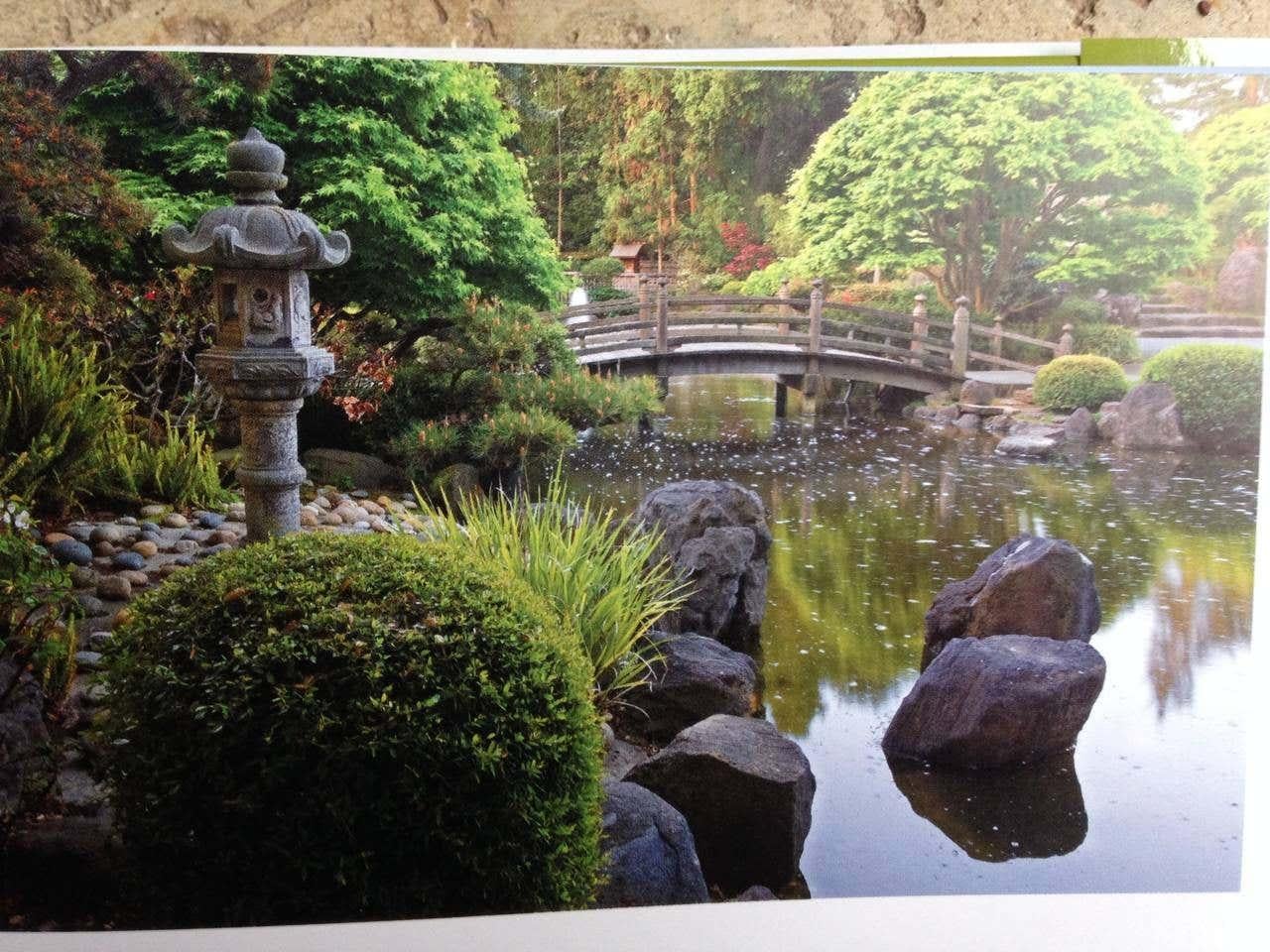 Quiet Beauty The Japanese Gardens of North America Book In Excellent Condition In South Burlington, VT