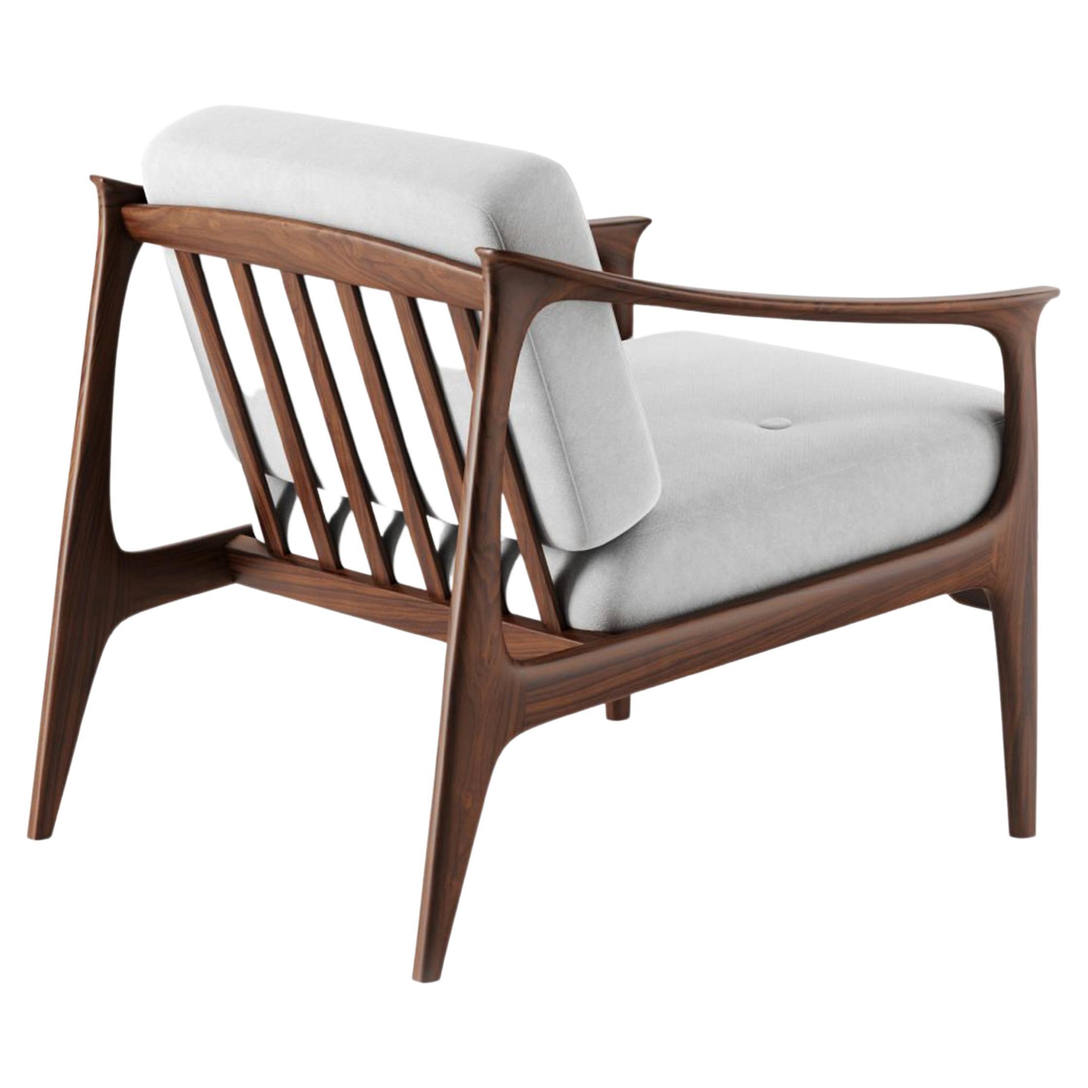 Quiete Poltrona in legno massiccio, noce con finitura naturale fatta a mano, contemporanea