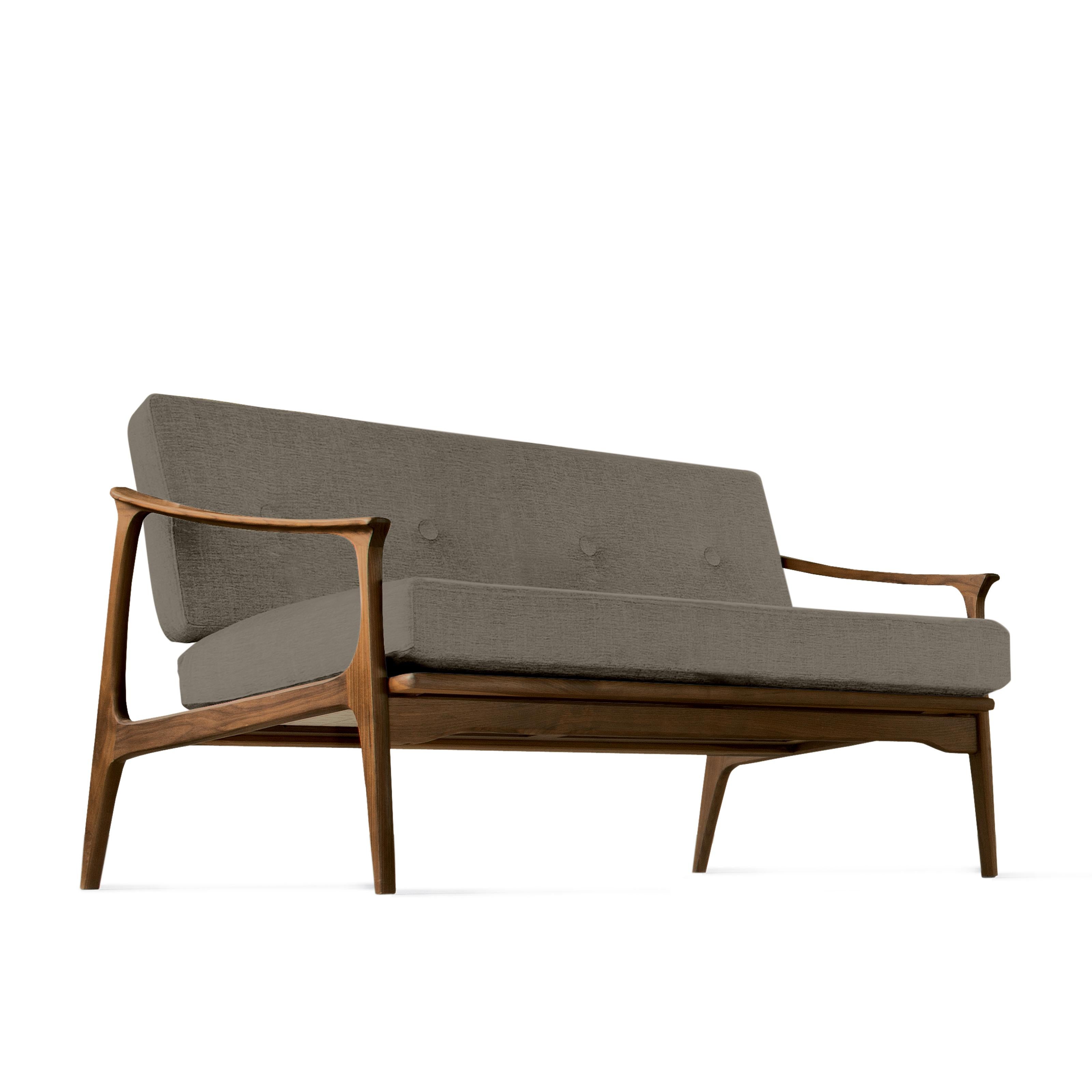 Quiete-Sofa aus Massivholz, Nussbaum in handgefertigter Naturausführung, zeitgenössisches Design (Geölt) im Angebot