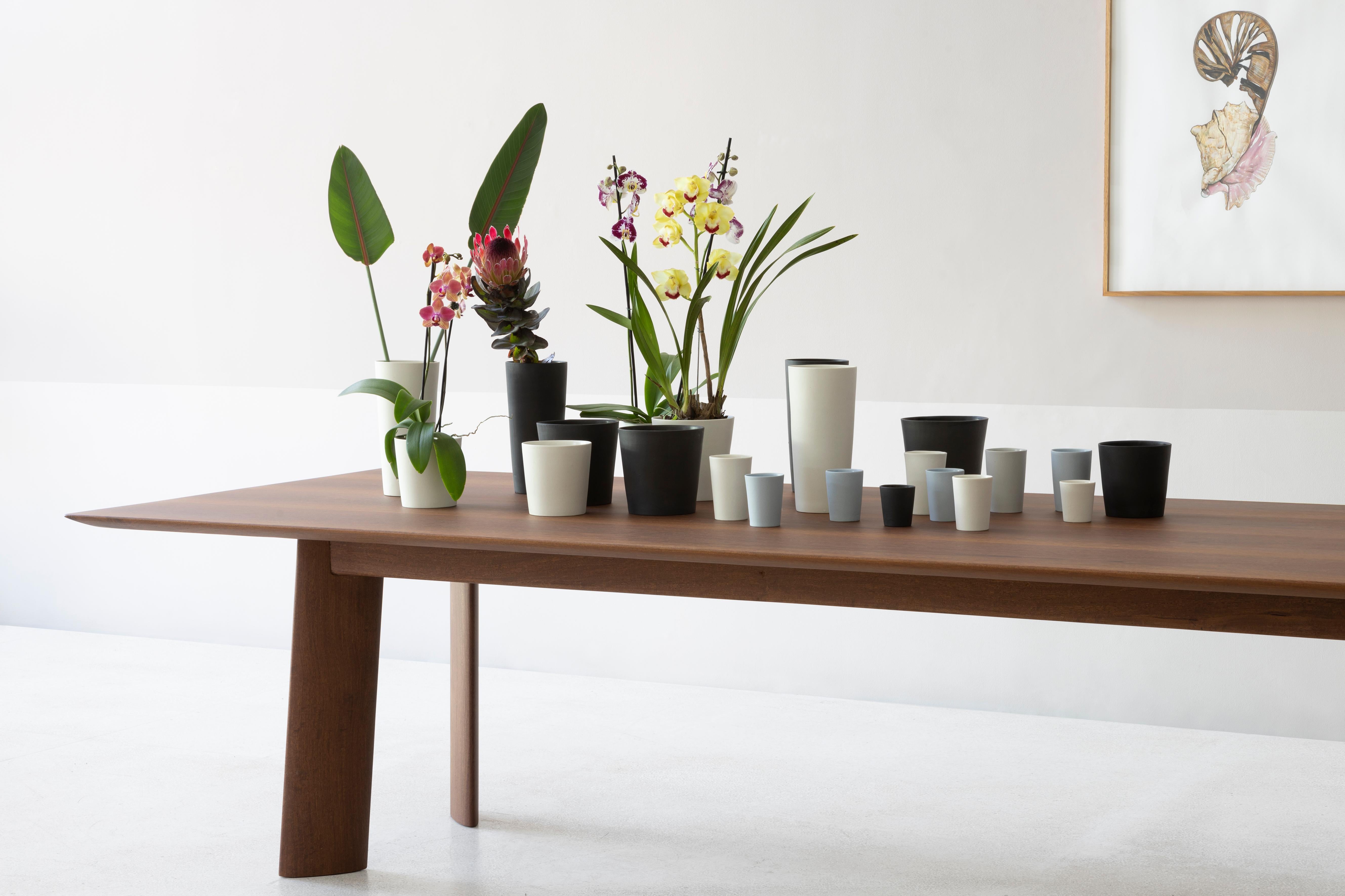 Table à manger Quilha Neuf - En vente à São Paulo, BR